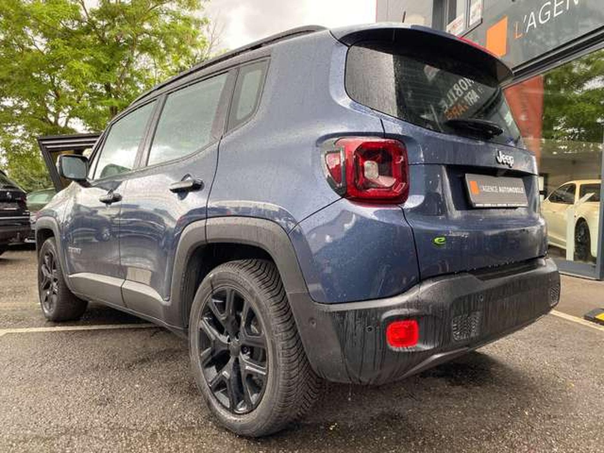 Jeep Renegade Renegade 1.4 E-HYBRID SUMMIT (2024) - Photo 19