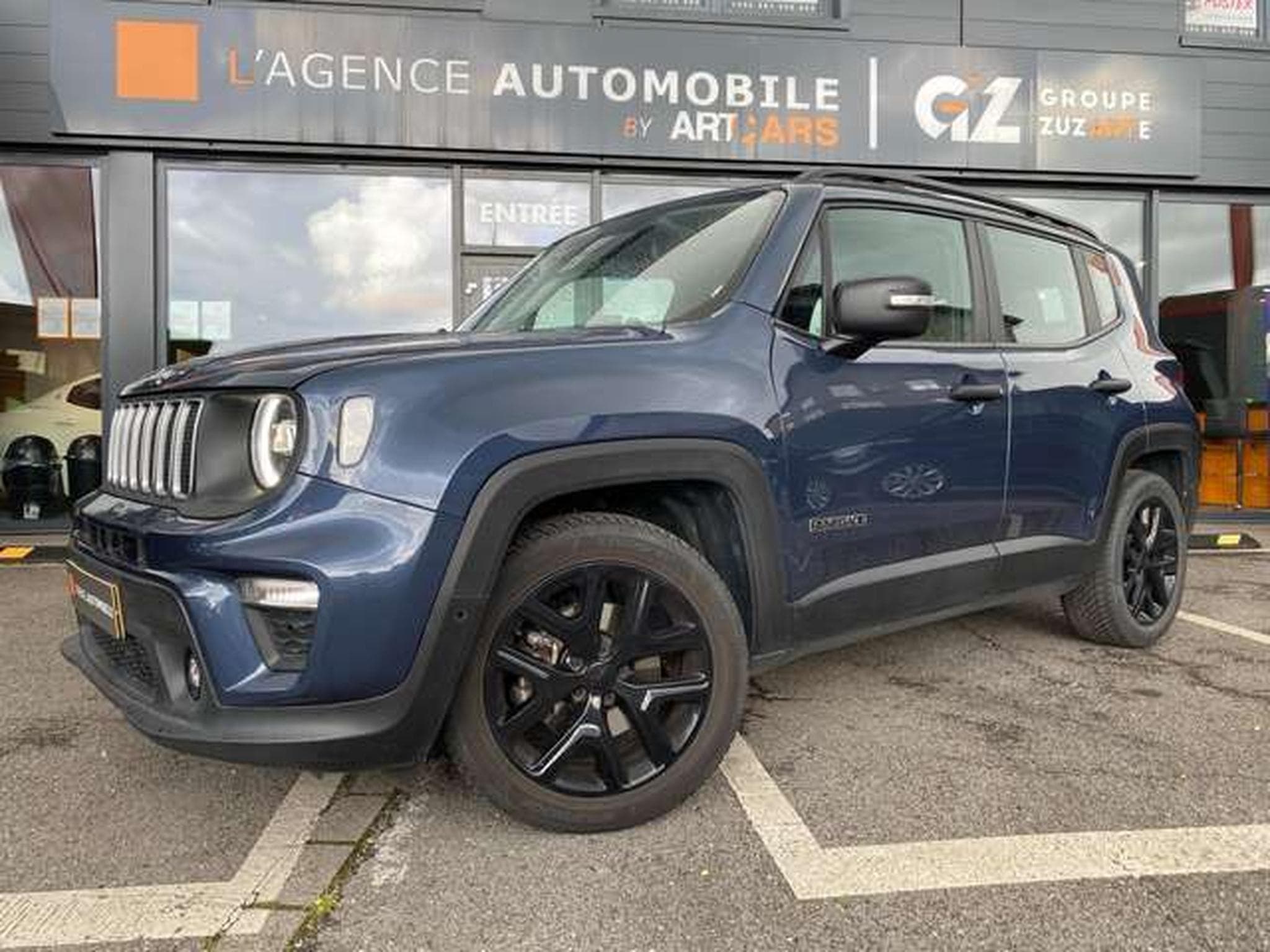 Jeep Renegade Renegade 1.4 E-HYBRID SUMMIT (2024) - Photo 2