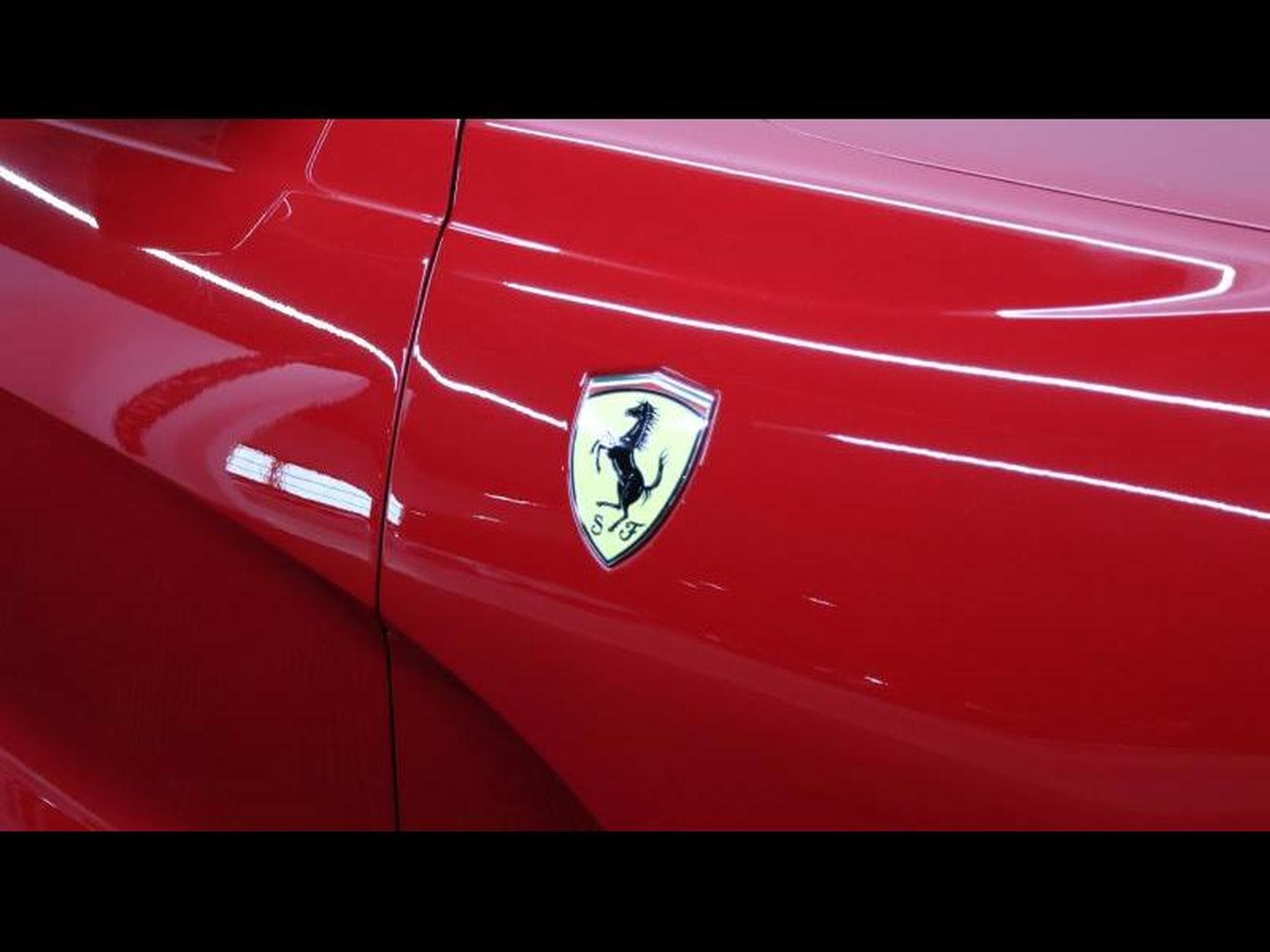 Ferrari 812 Superfast   Rosso 70th anniversary (2019) - Photo 14