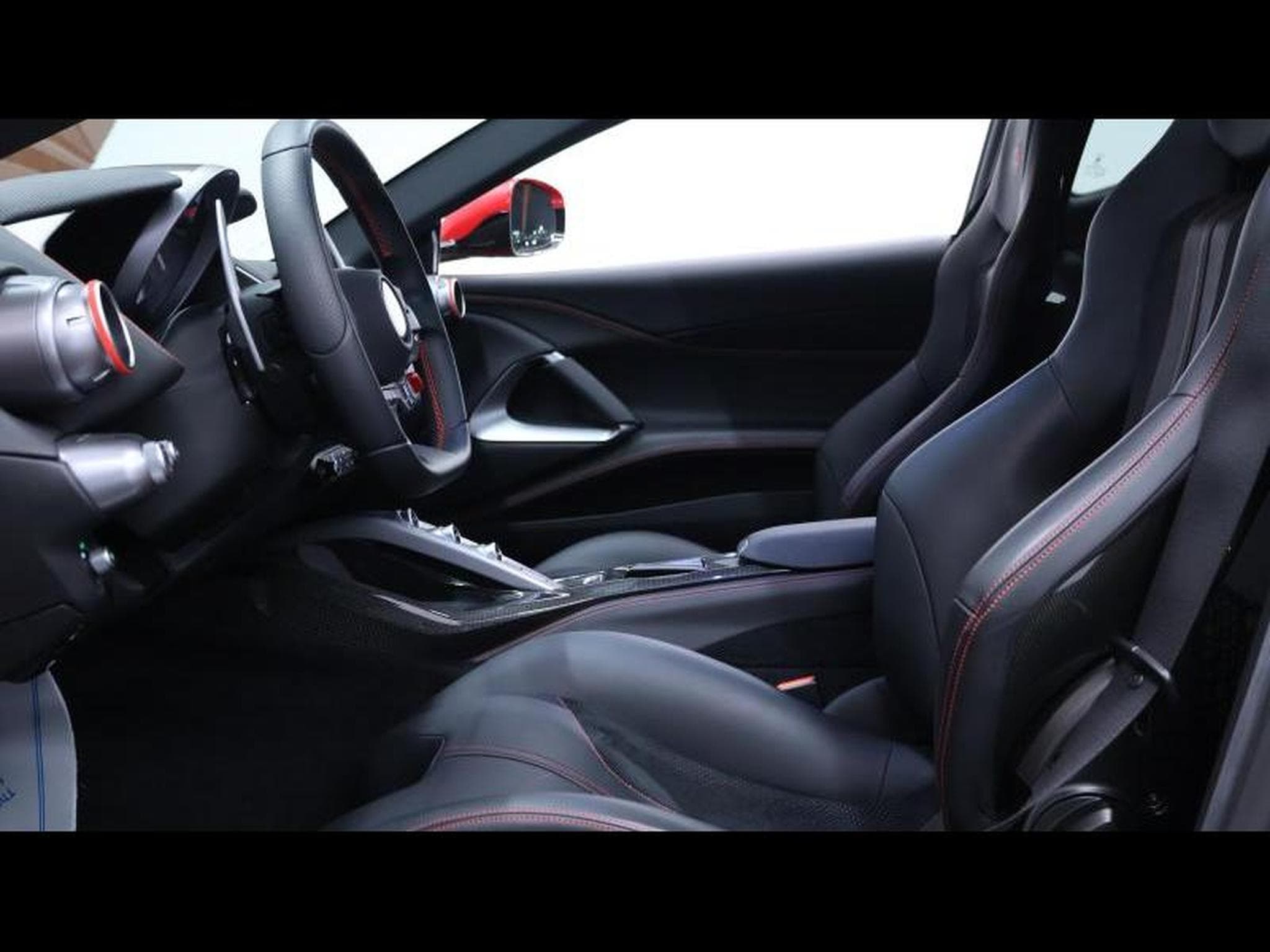 Ferrari 812 Superfast   Rosso 70th anniversary (2019) - Photo 23