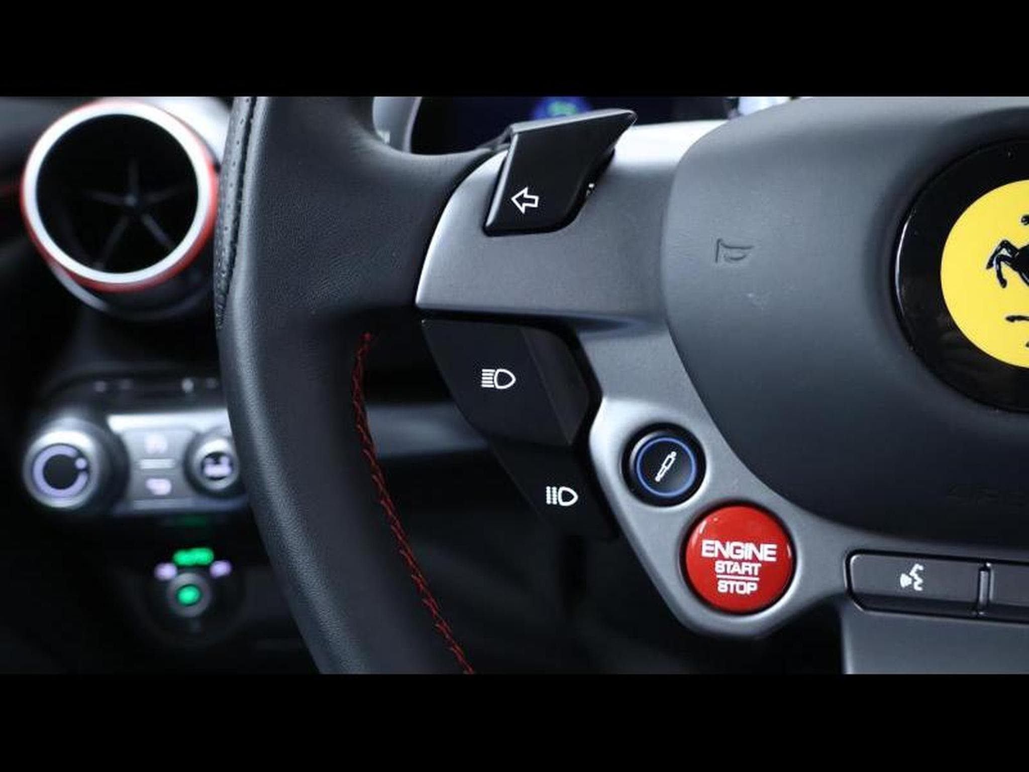 Ferrari 812 Superfast   Rosso 70th anniversary (2019) - Photo 26