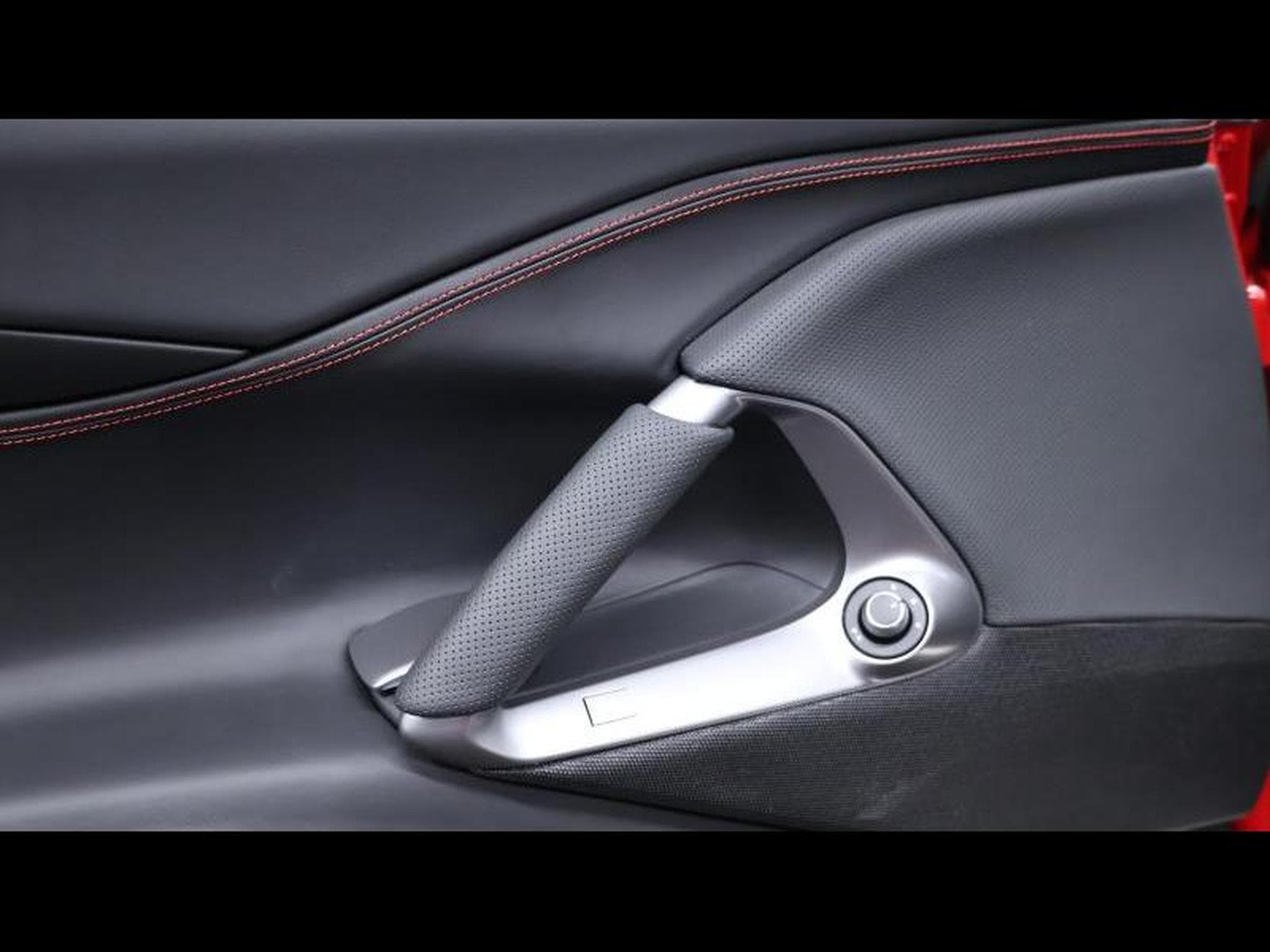 Ferrari 812 Superfast   Rosso 70th anniversary (2019) - Photo 36