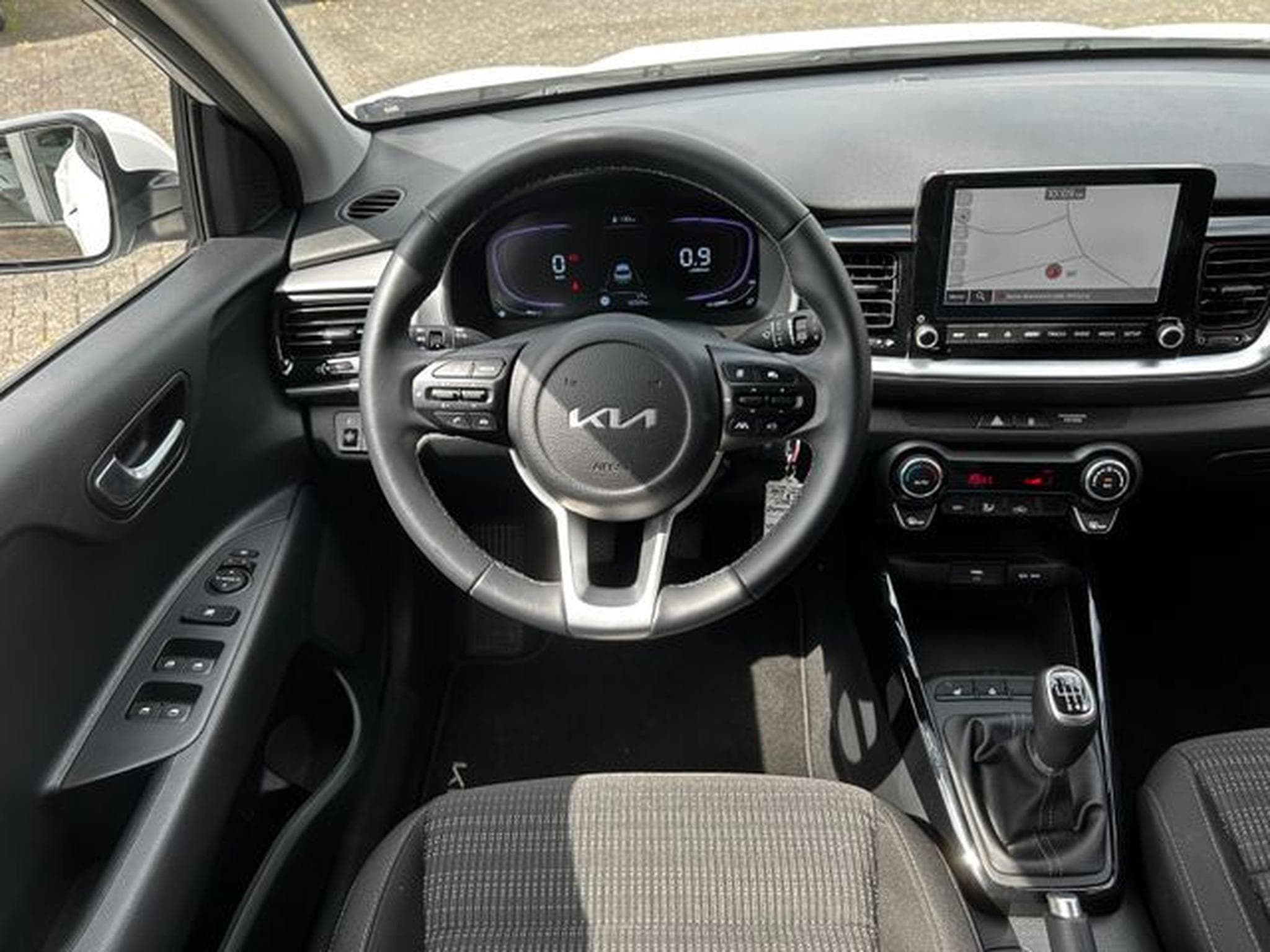 Kia Stonic Stonic 1,0T-GDI Vision Navi Kamera (2025) - Photo 13