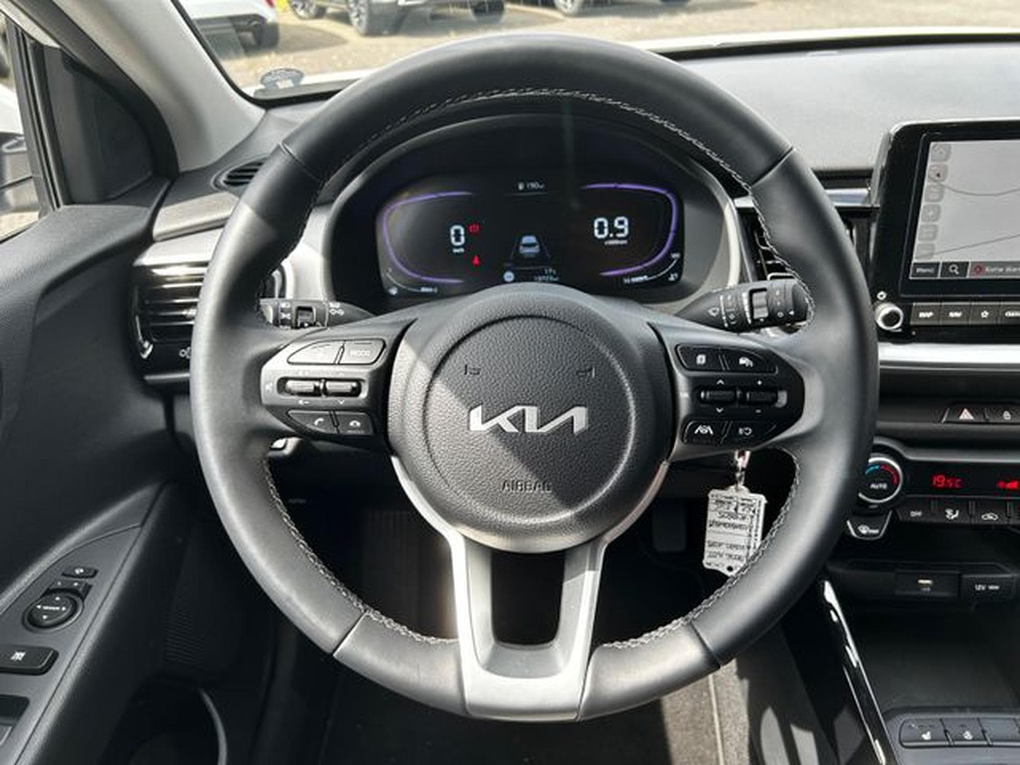 Kia Stonic Stonic 1,0T-GDI Vision Navi Kamera (2025) - Photo 14