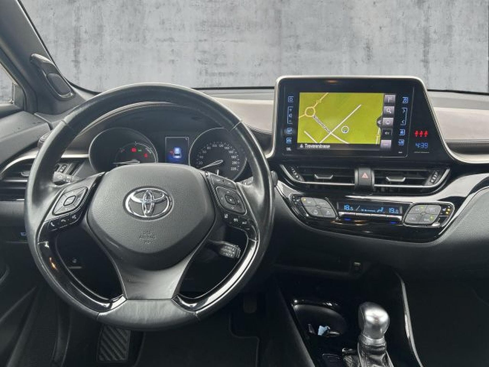 Toyota C-HR C-HR 1.8 Hybrid Lounge NAVI LED JBL Sound RFK (2019) - Photo 15