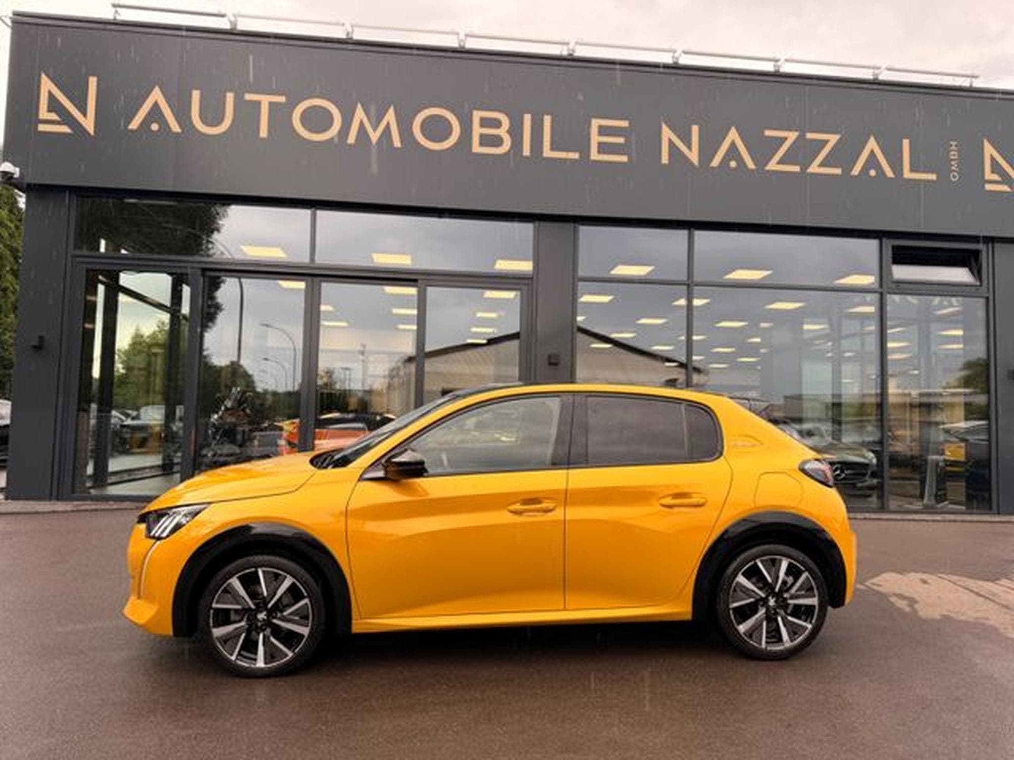 Peugeot 208 208 GT-LINE *VIRTUELL*NAVI*KAMERA*SHZ*ALU* (2020) - Photo 13