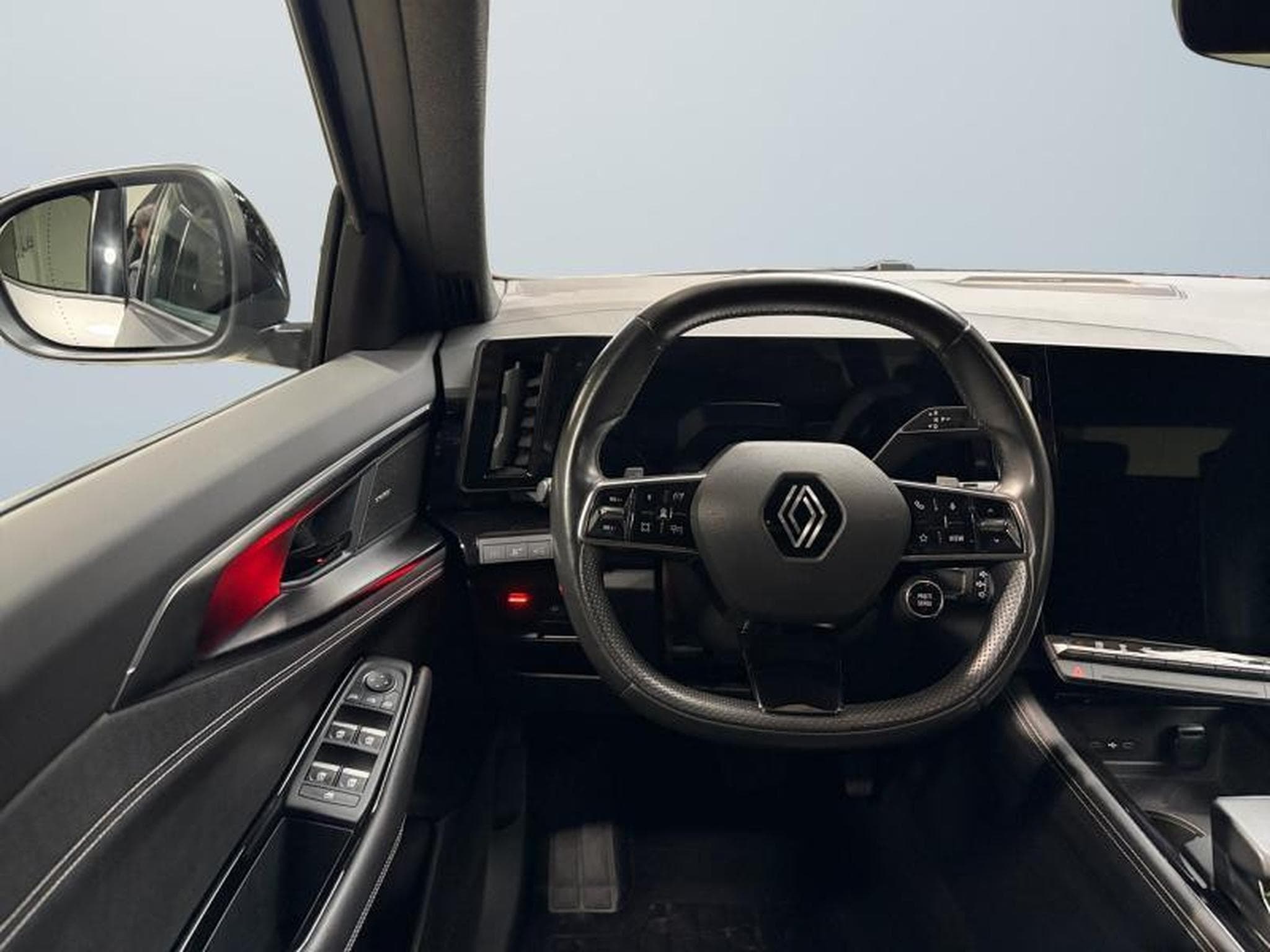 Renault Austral 1.2 E-Tech Iconic full hybrid (2025) - Photo 9