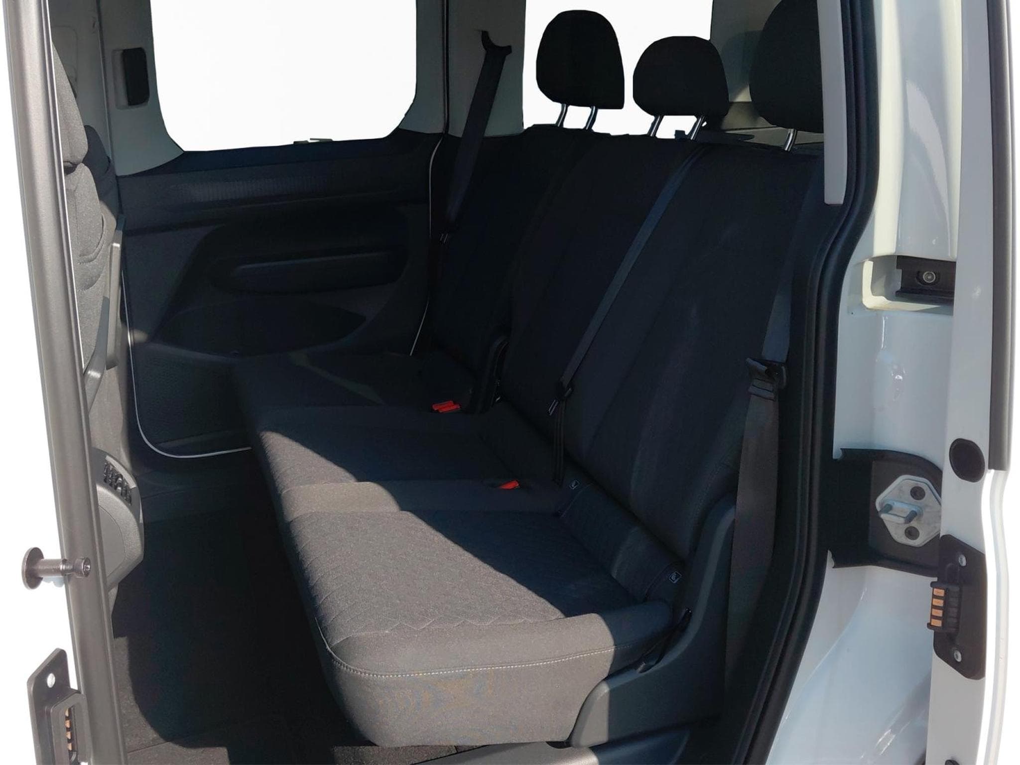 VW Caddy Edition (2026) - Photo 18