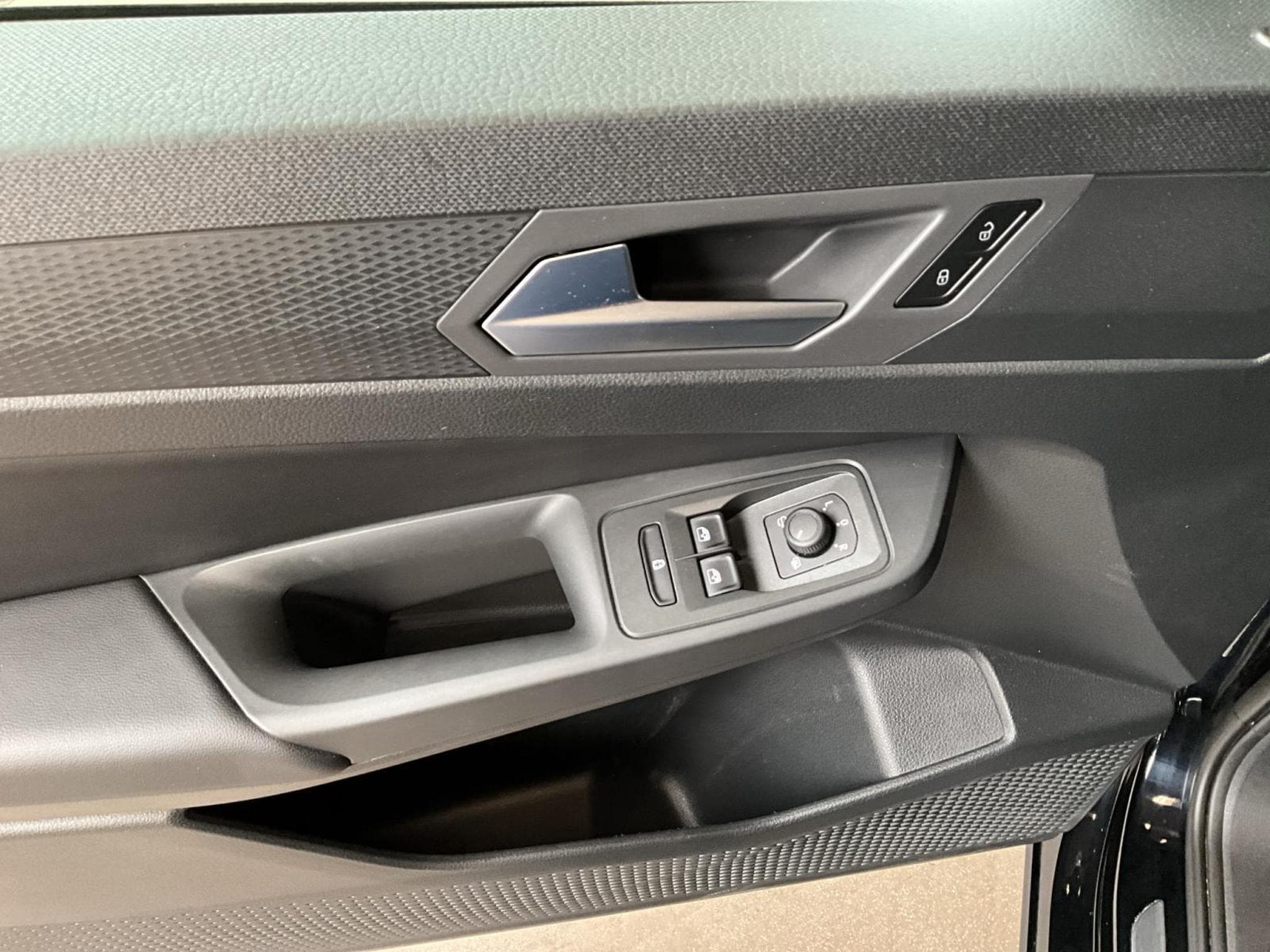 VW Caddy Style+DSG+Navi+LED (2024) - Photo 14
