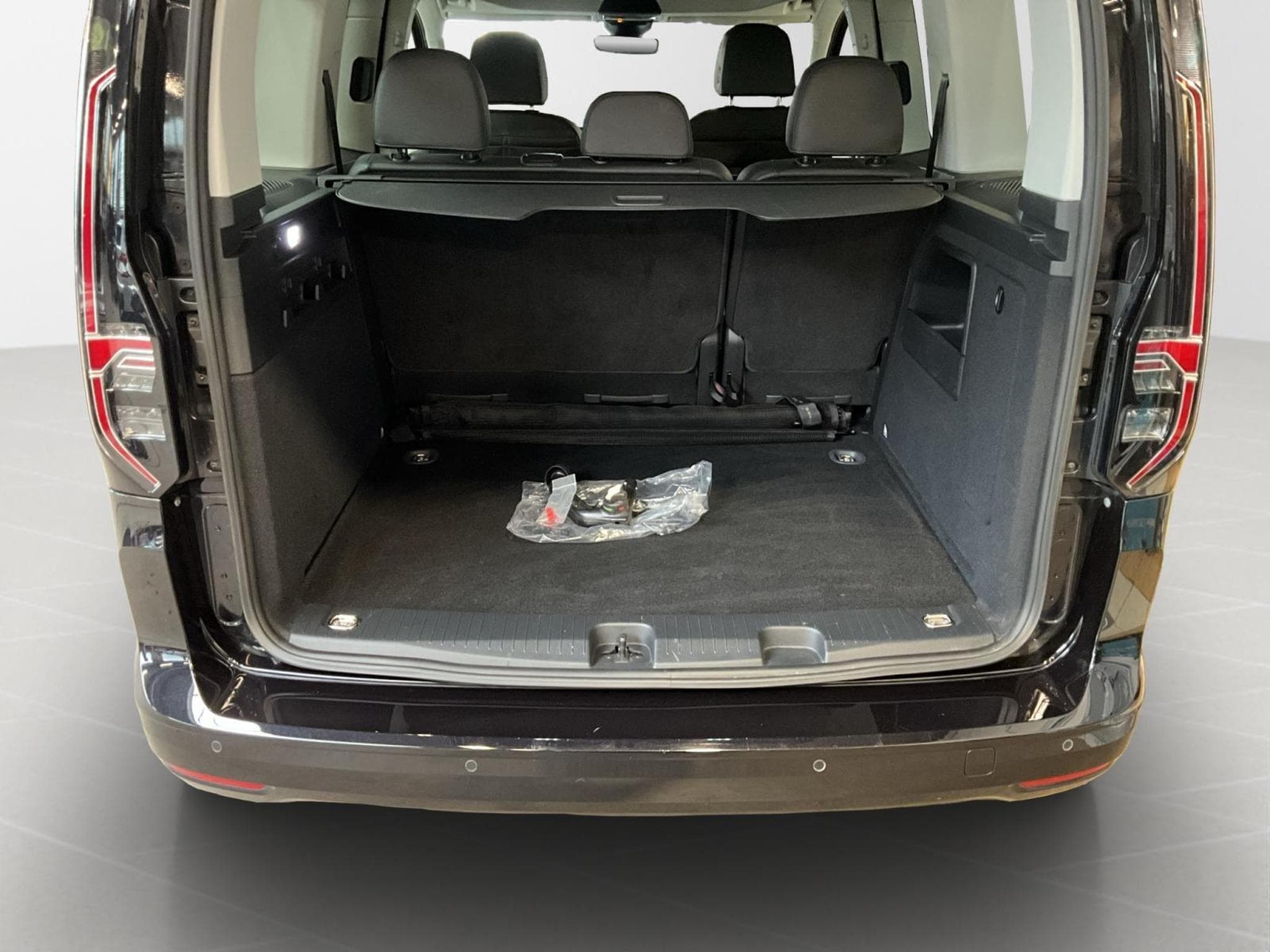 VW Caddy Style+DSG+Navi+LED (2024) - Photo 16