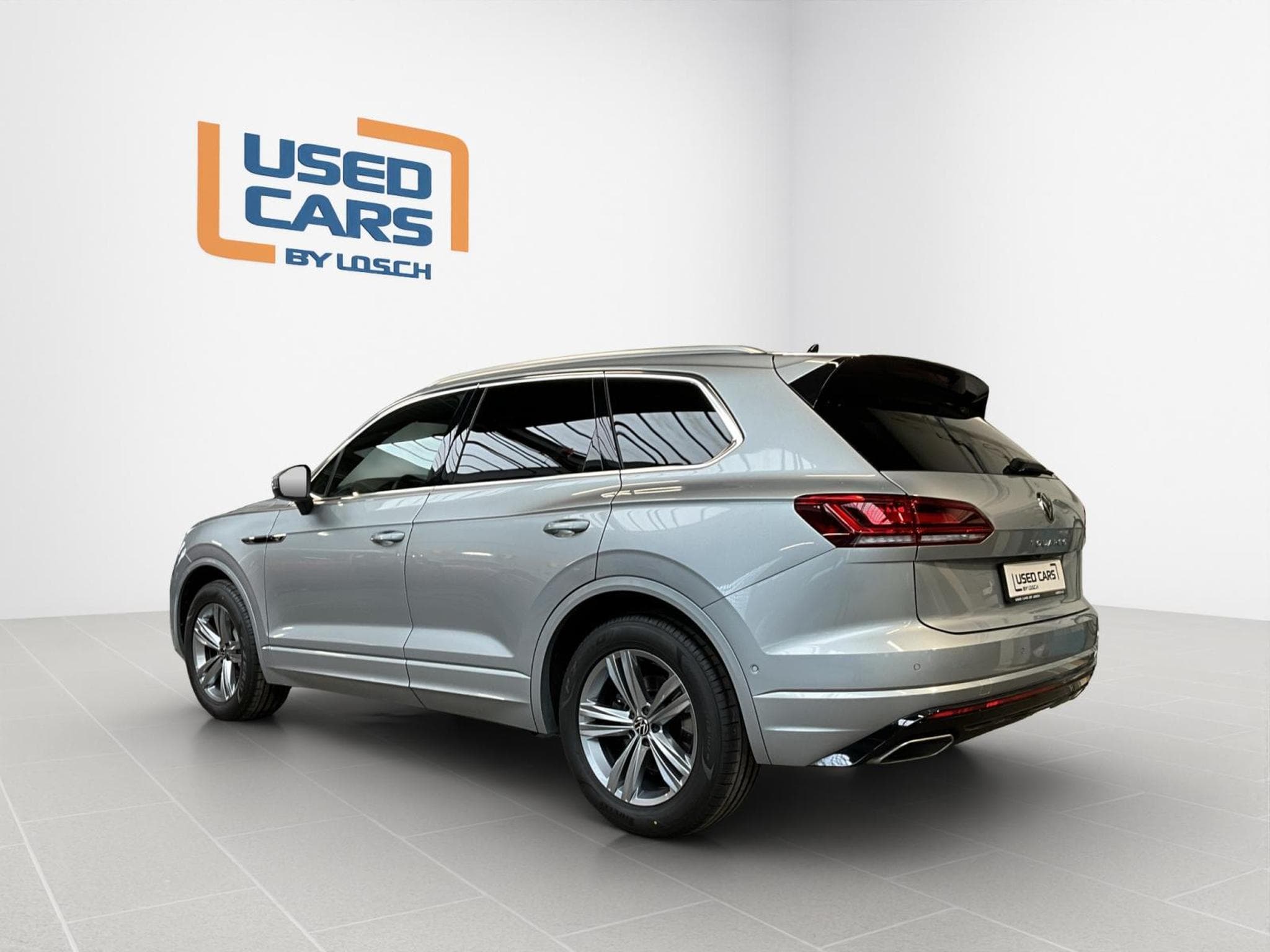 VW Touareg R-Line+DSG+V6+4M+AHK+Luft. (2023) - Photo 5