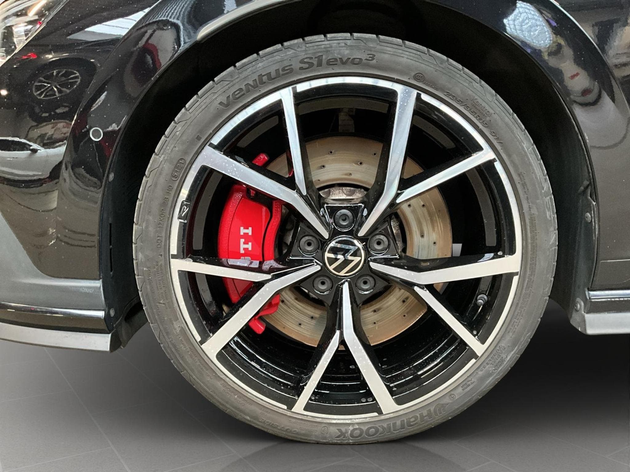 VW Golf GTI-Clubsport+DSG+Pano+RearView (2022) - Photo 8