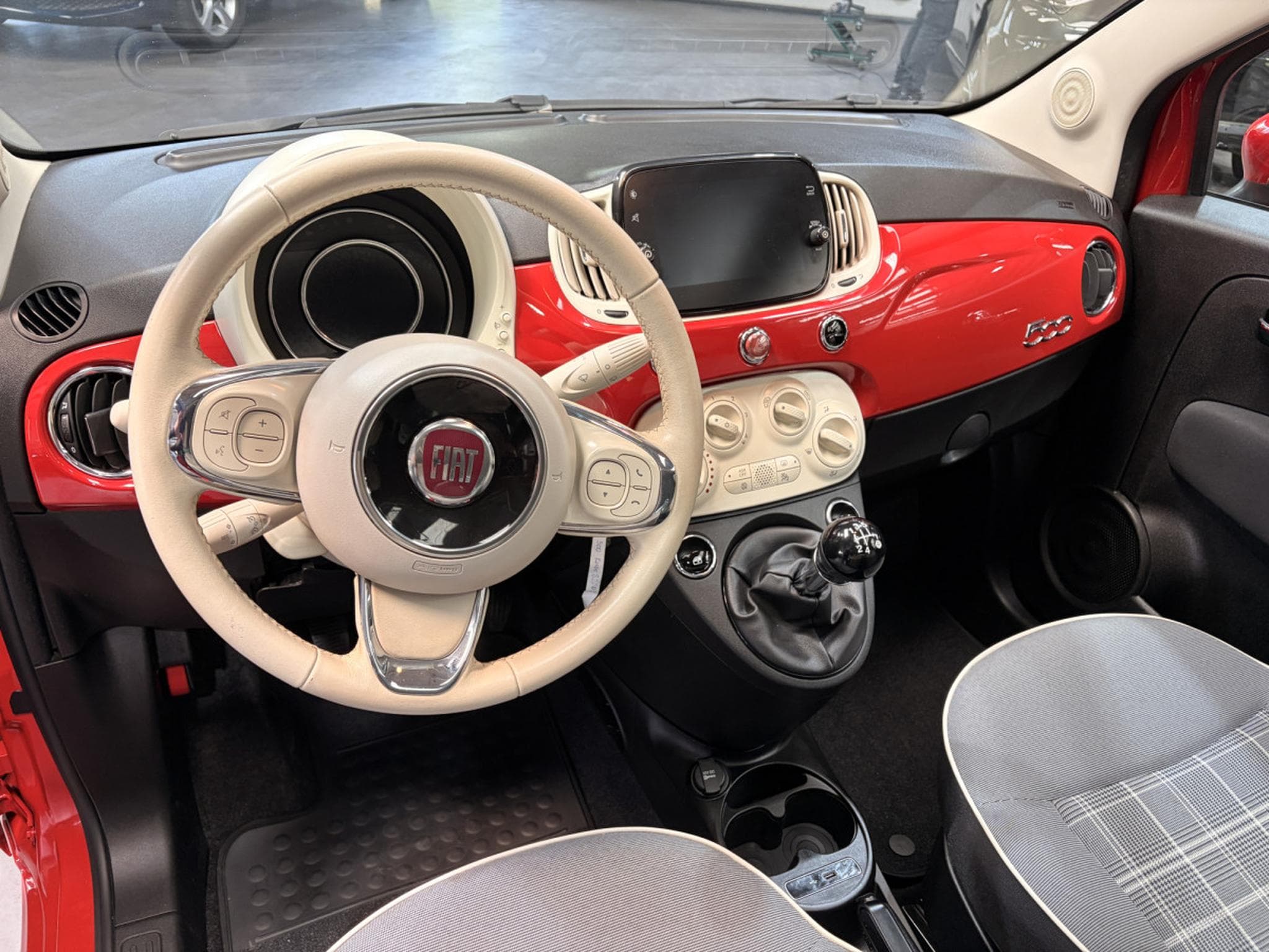 Fiat 500 Essence Twin Air Star (2019) - Photo 9