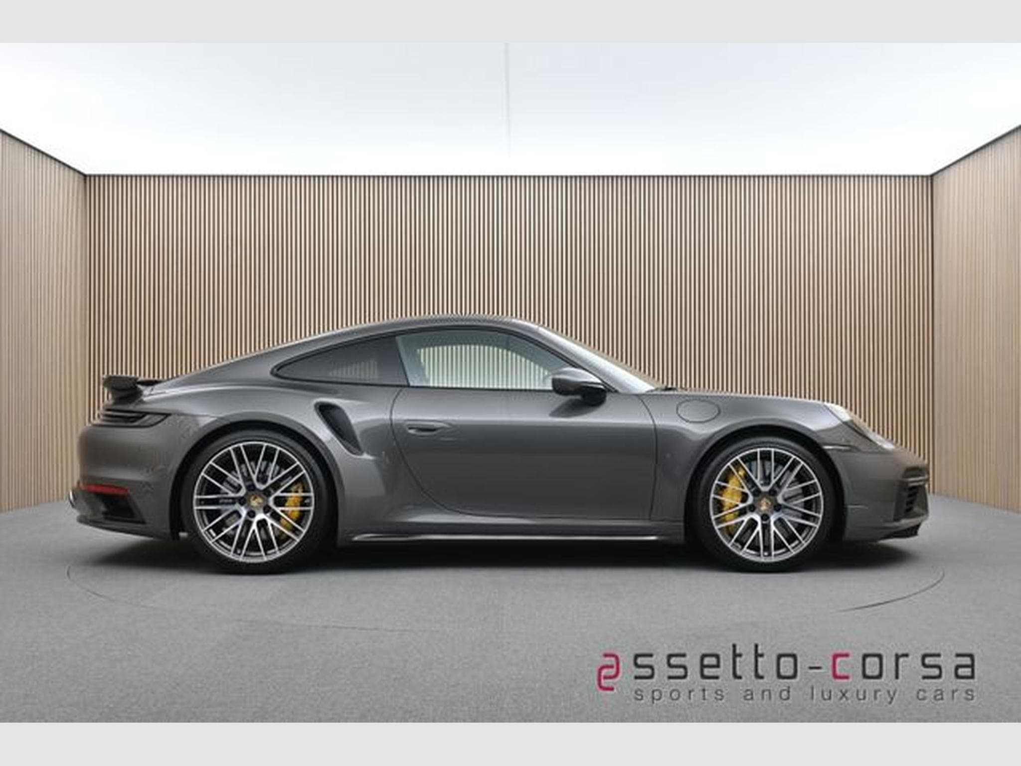 Porsche 911 911 (992.1) Turbo S*SportDesign*Matrix*SportAGA (2021) - Photo 5
