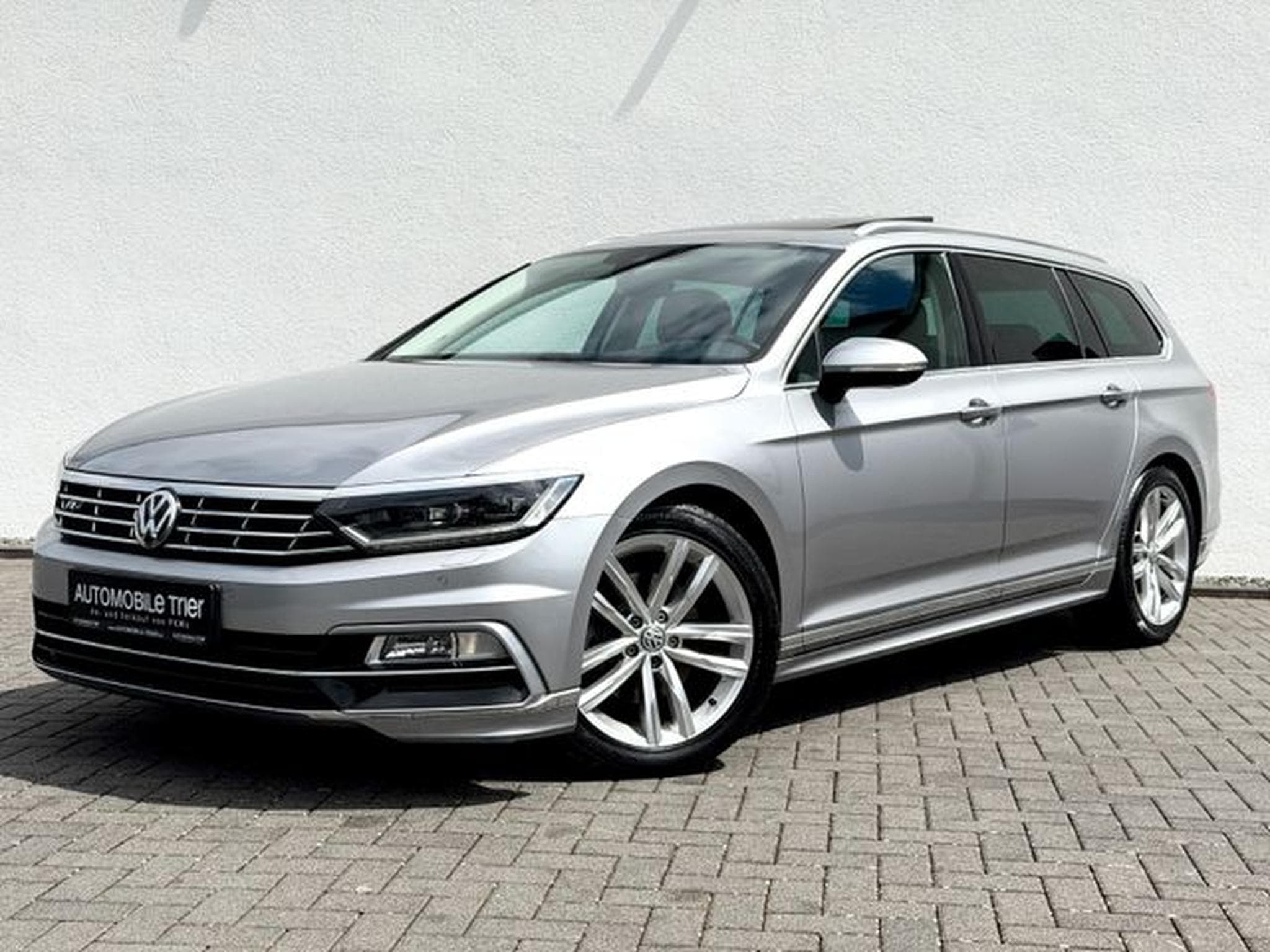 VW Passat Passat Variant R Line 2.0 TDI DSG 4Motion (2019) - Photo 1