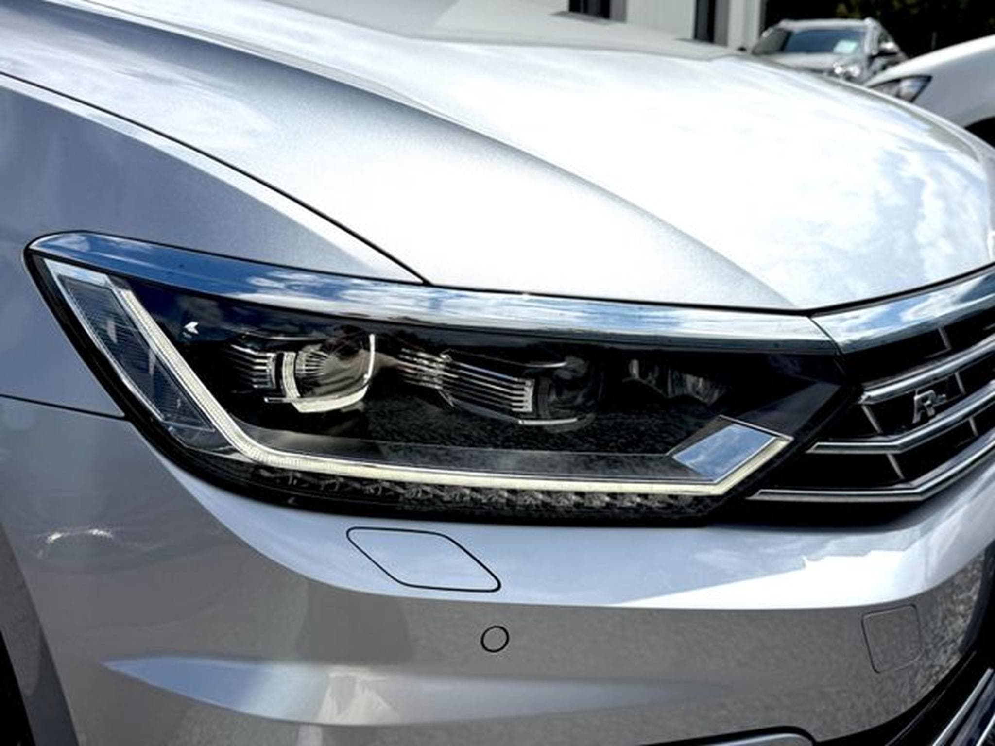 VW Passat Passat Variant R Line 2.0 TDI DSG 4Motion (2019) - Photo 32