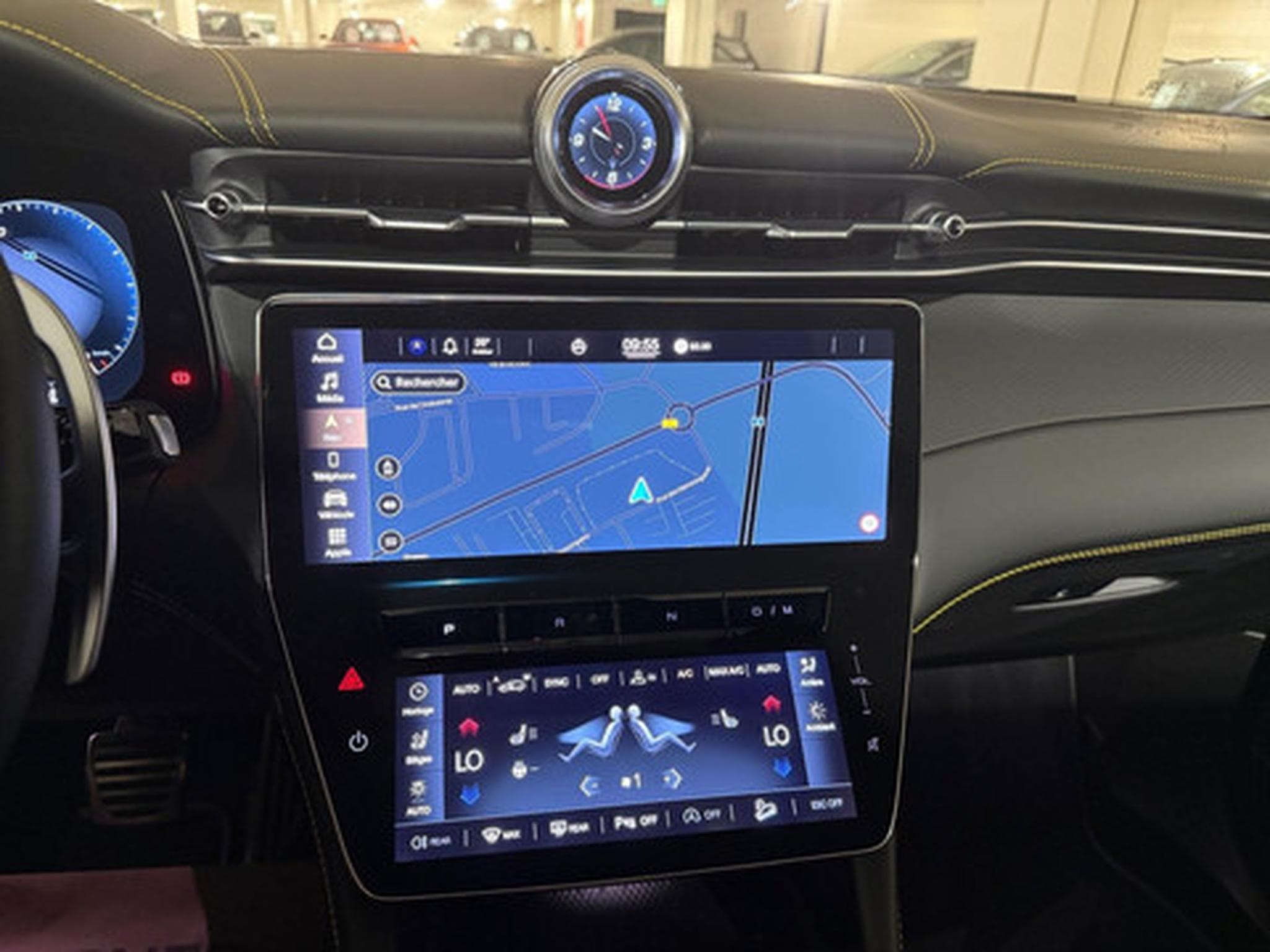 Maserati Grecale 2.0 L4 MHEV Modena 4x4 Aut. (2022) - Photo 3