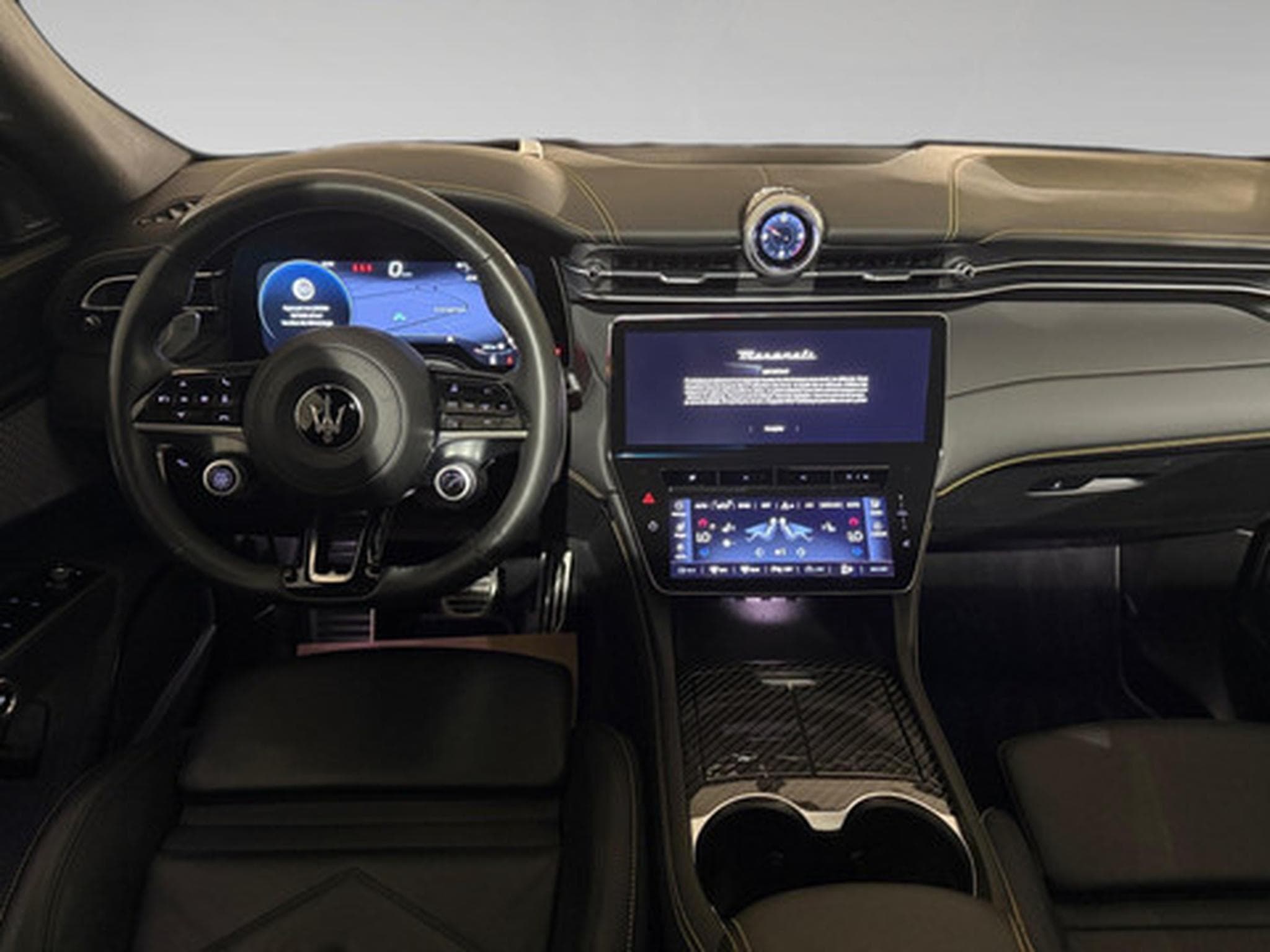 Maserati Grecale 2.0 L4 MHEV Modena 4x4 Aut. (2022) - Photo 5