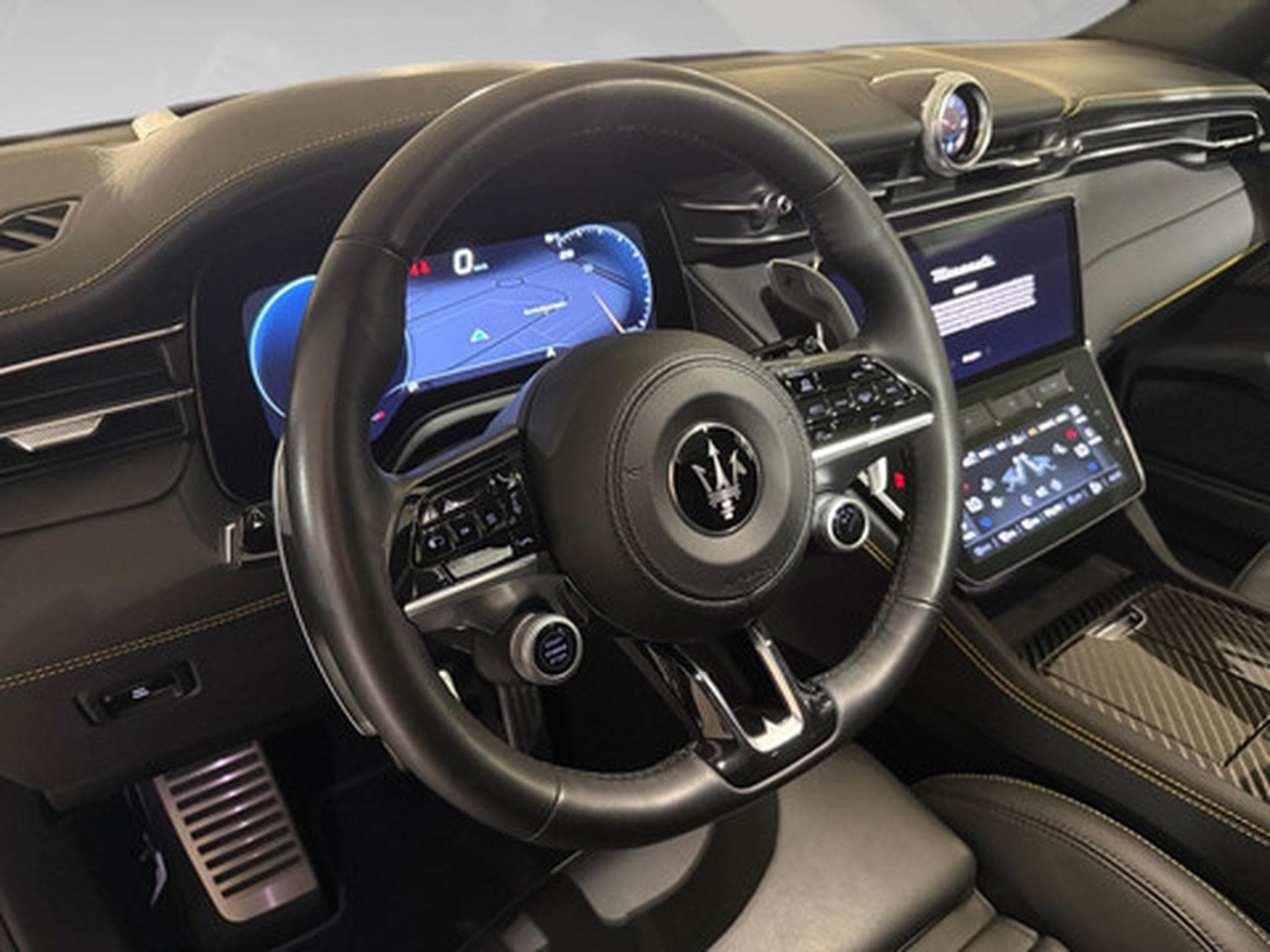 Maserati Grecale 2.0 L4 MHEV Modena 4x4 Aut. (2022) - Photo 8