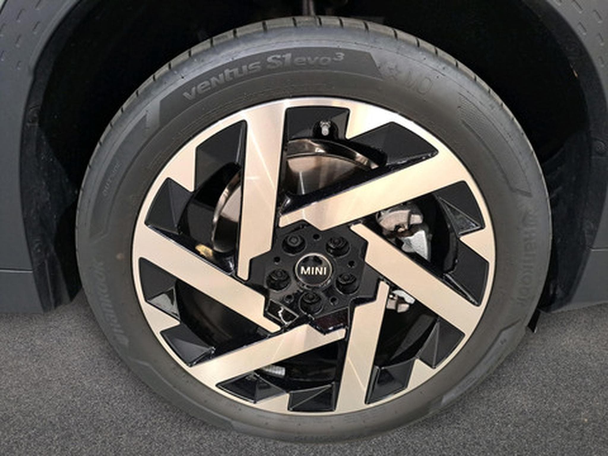 Mini Countryman MINI (2026) - Photo 17