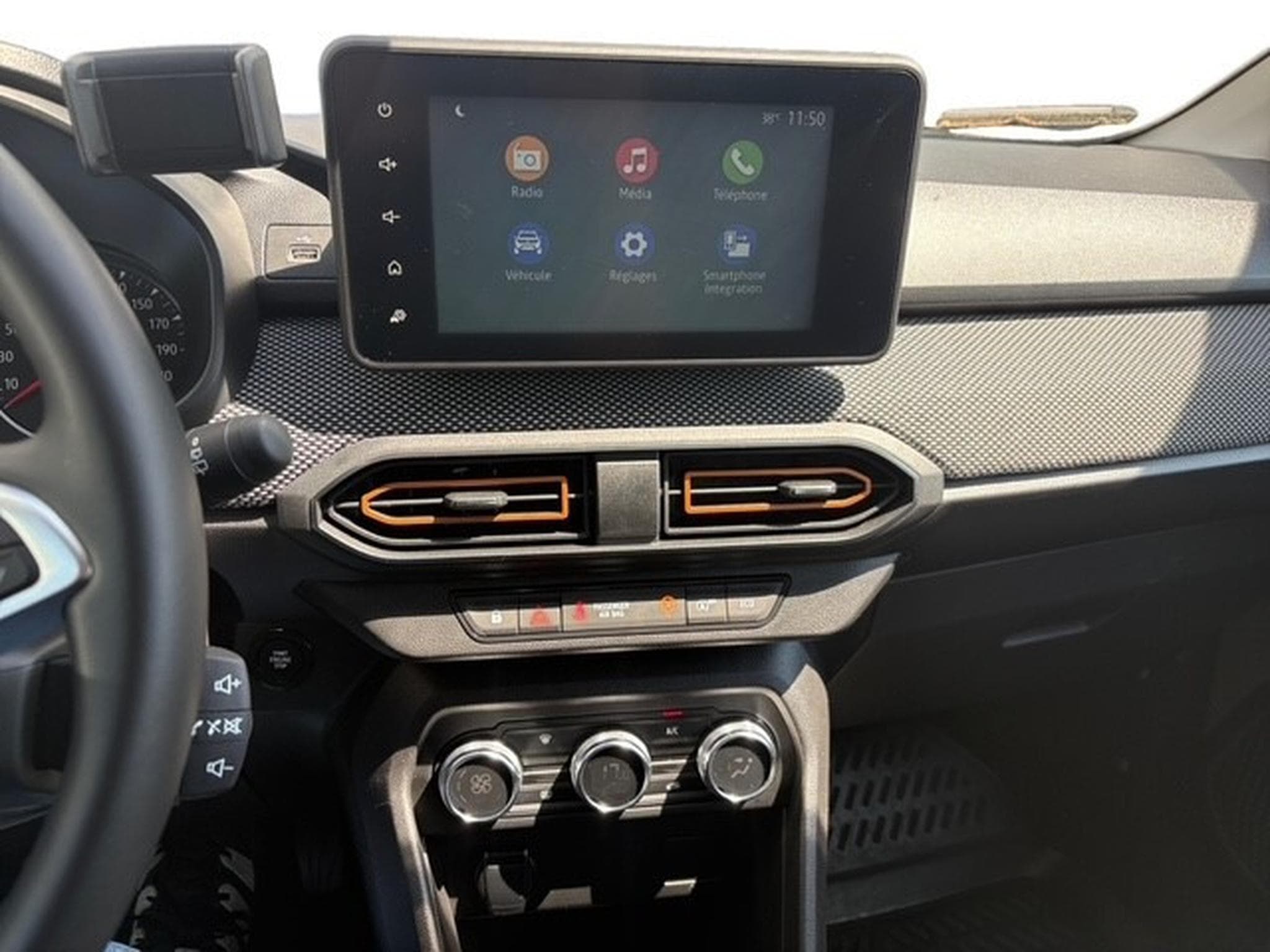 Dacia Sandero 1.0 TCe Stepway Plus (2022) - Photo 9