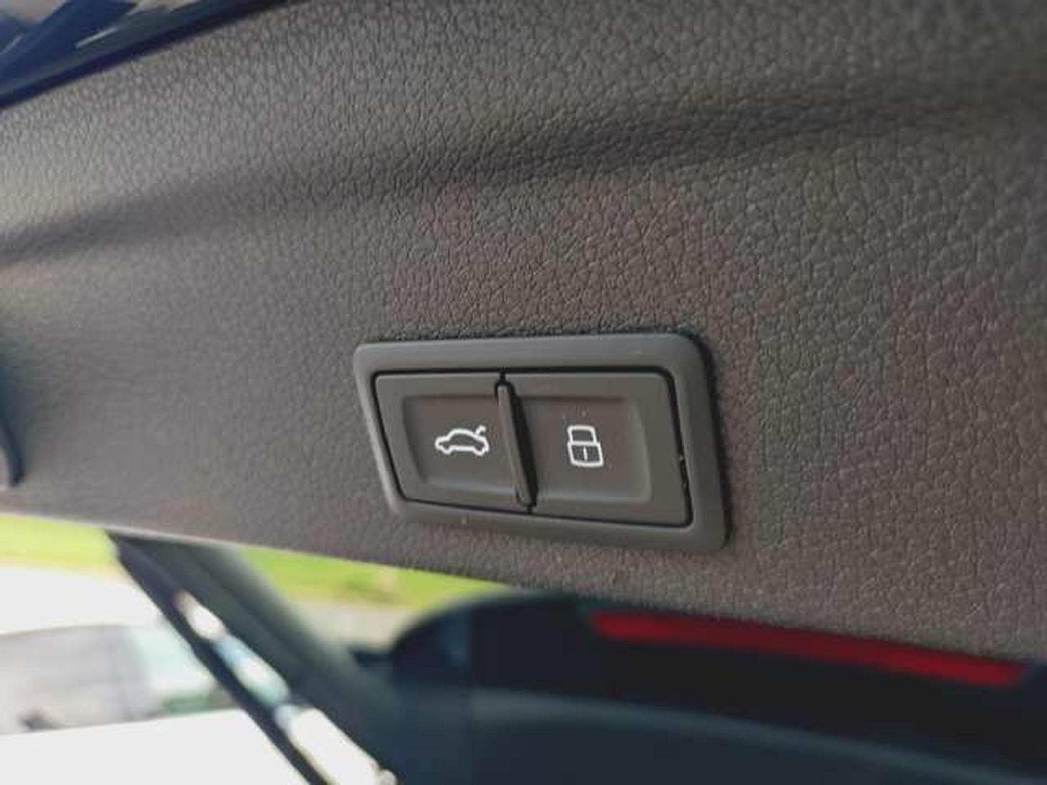 Audi Q3 45 TFSI quattro S line (2021) - Photo 12