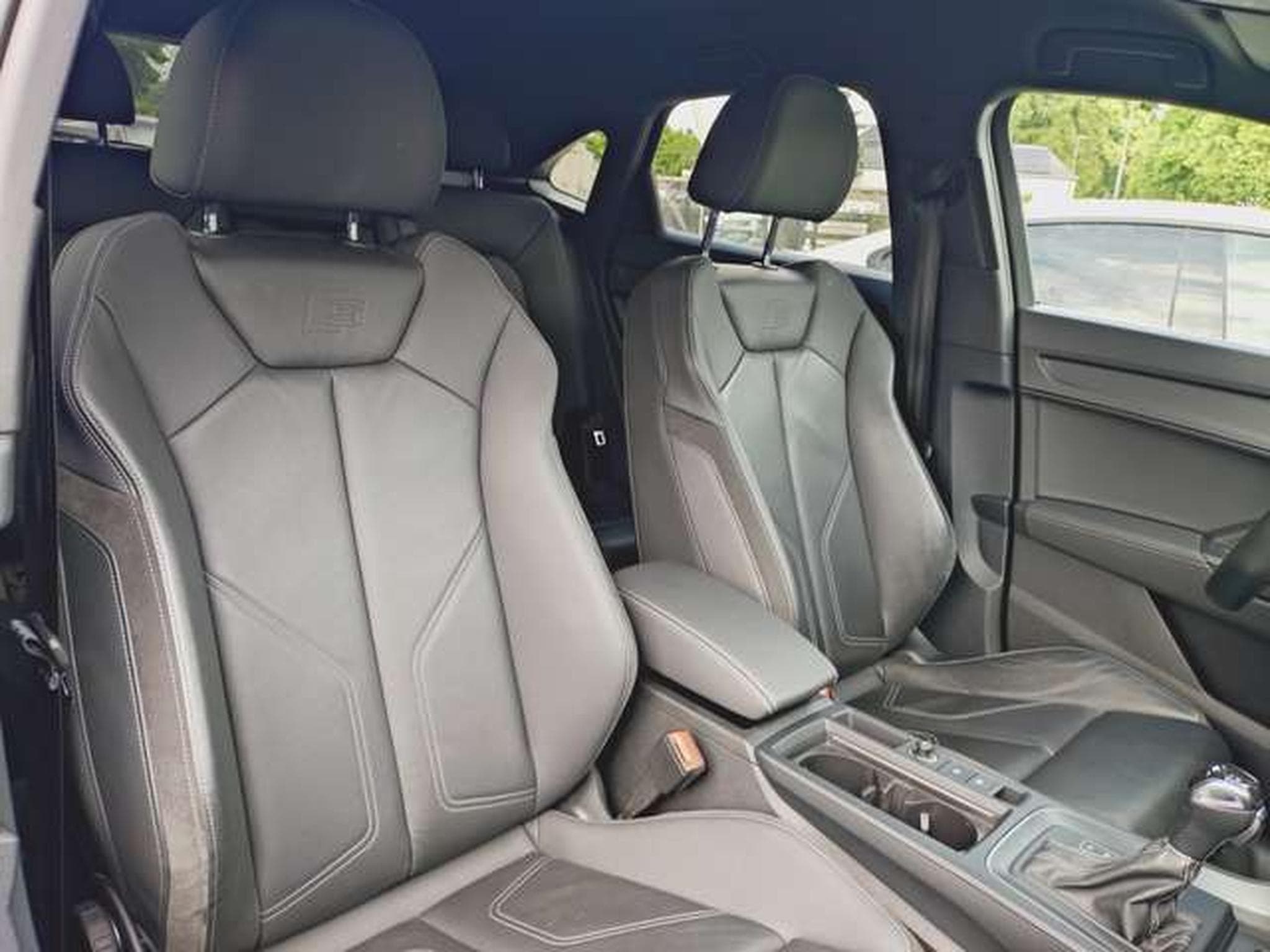 Audi Q3 45 TFSI quattro S line (2021) - Photo 13