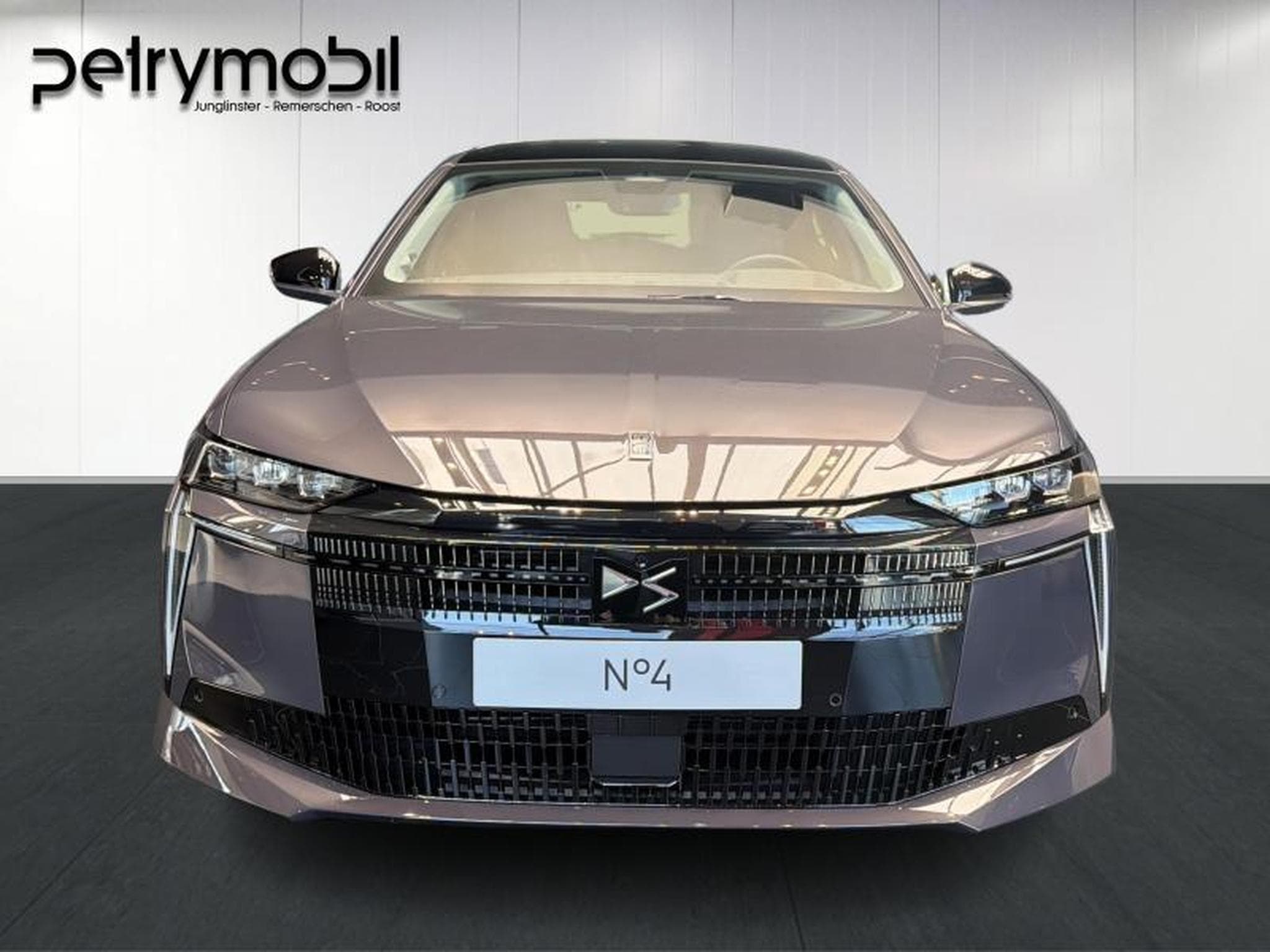 DS Automobiles DS4 ETOILE N°4 (2025) - Photo 2