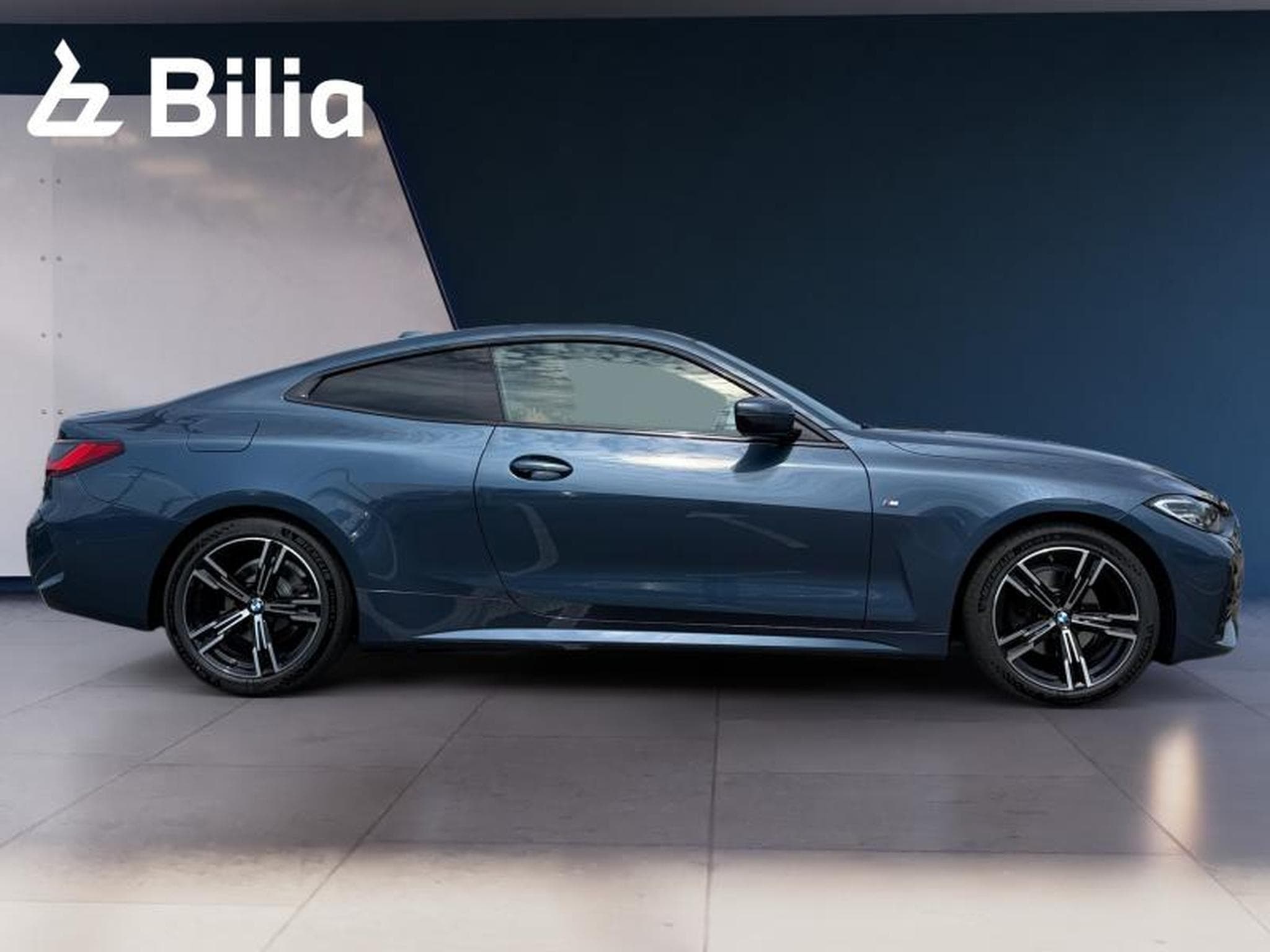 BMW 420 420i Coupé Kit M Sport (2021) - Photo 4