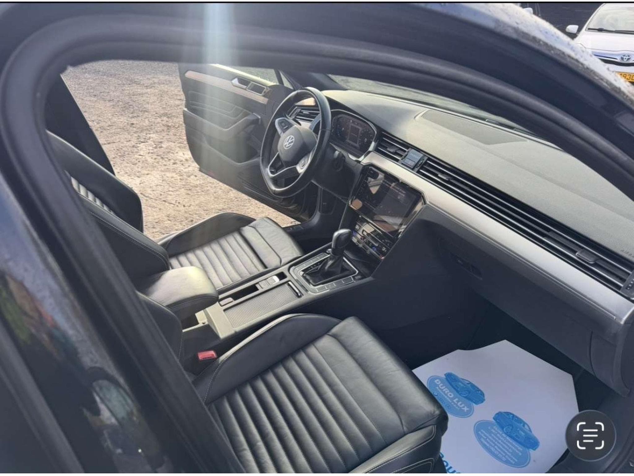 VW Passat 2.0 TDI SCR DSG Highline 1-prop Tva Récup (2020) - Photo 10