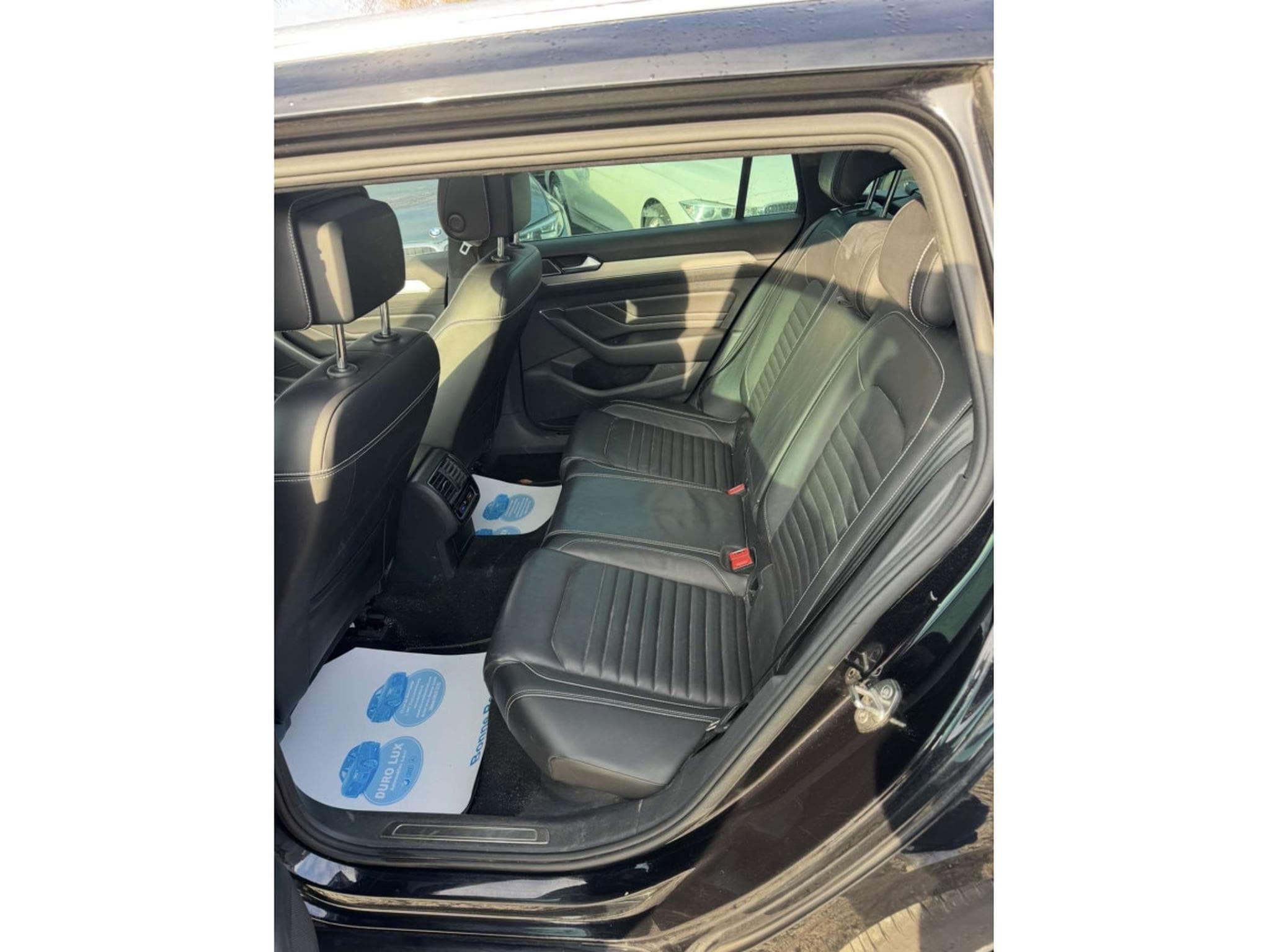 VW Passat 2.0 TDI SCR DSG Highline 1-prop Tva Récup (2020) - Photo 9