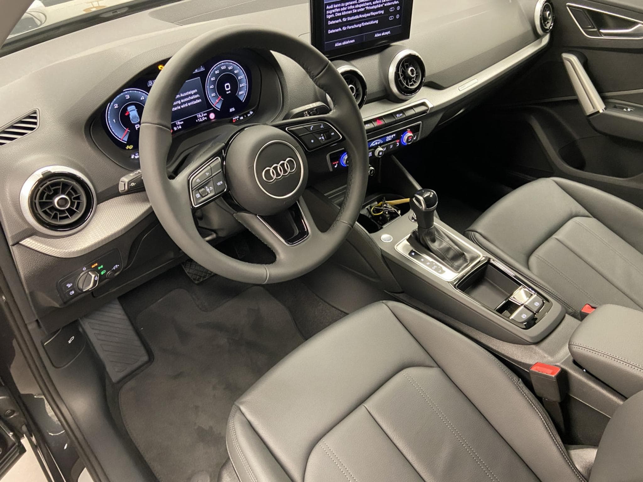 Audi Q2 advanced TDI 150 CH / 110 KW S tronic (2026) - Photo 4