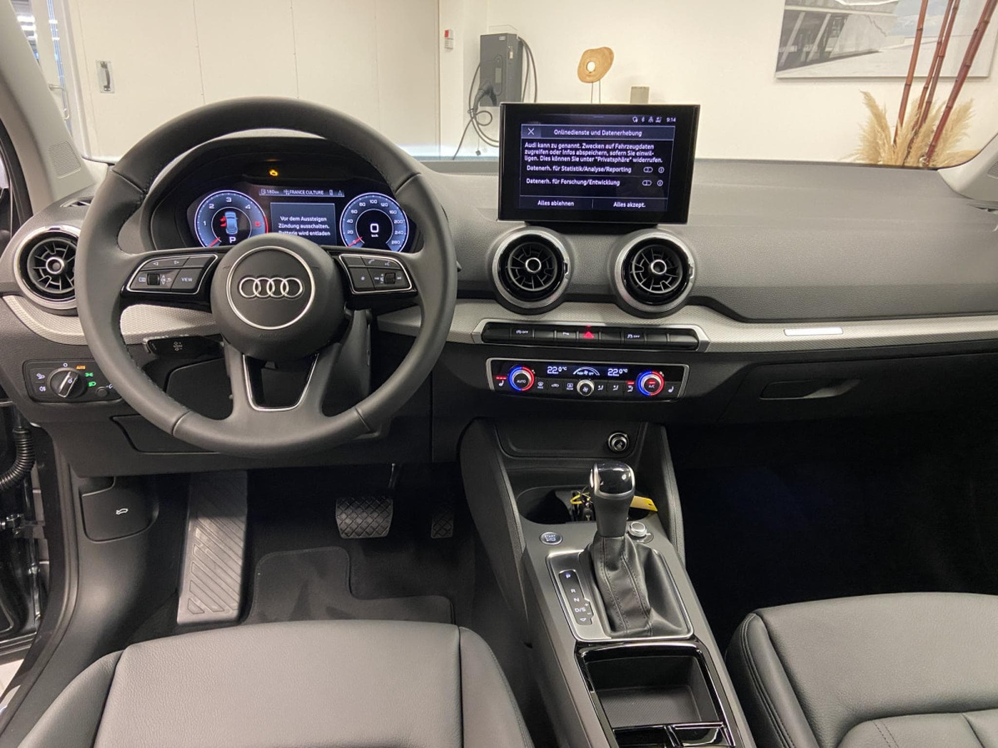 Audi Q2 advanced TDI 150 CH / 110 KW S tronic (2026) - Photo 5