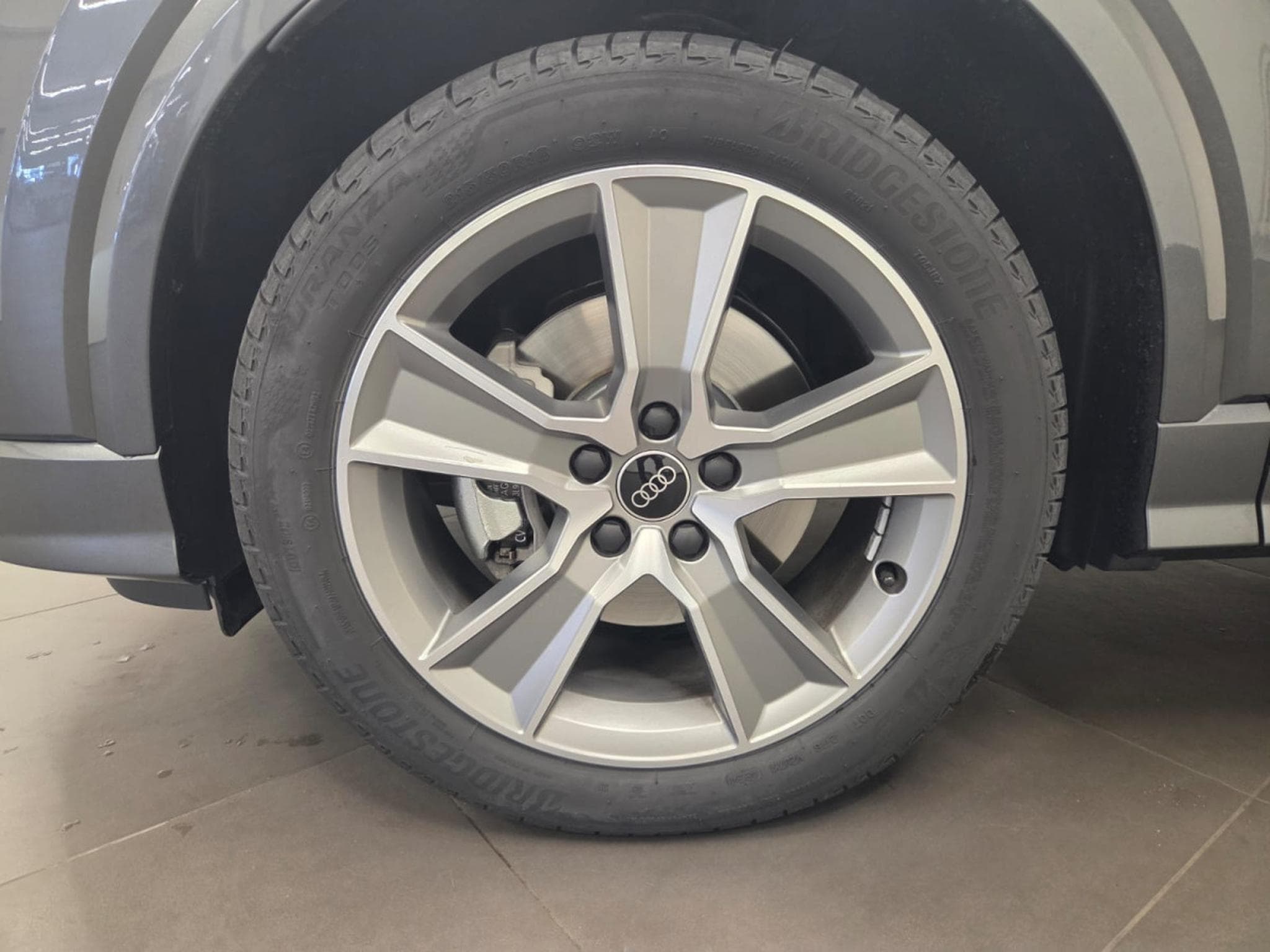 Audi Q2 S line 35 TDI 150 CH / 110 KW S tronic (2025) - Photo 10