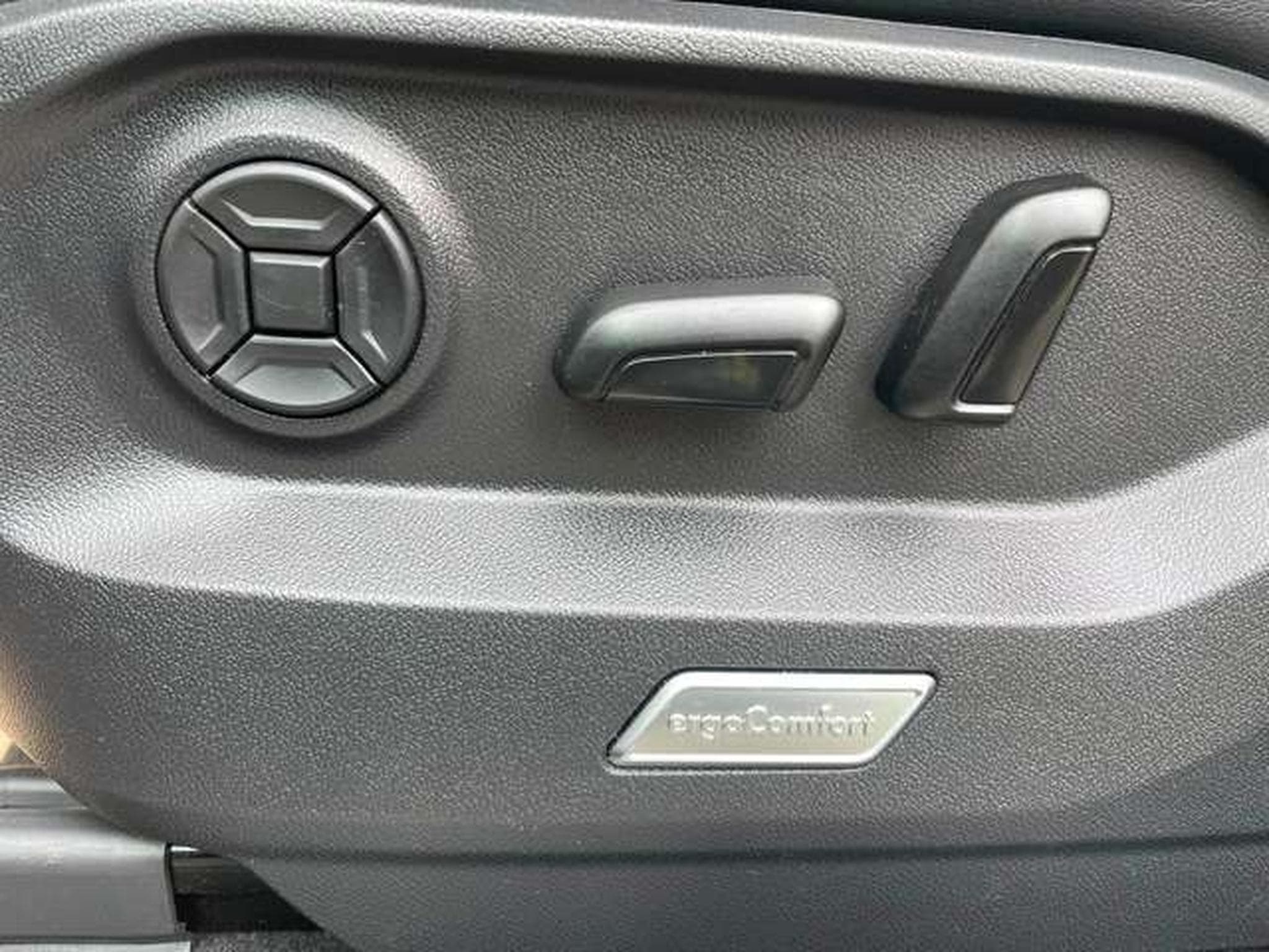 VW Touareg 3.0 V6 4Motion R-Line JUSQU'A 36 MOIS DE GARANTIE (2021) - Photo 12