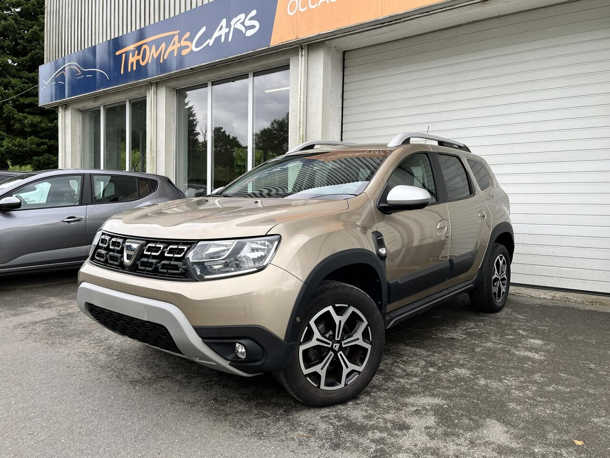Dacia Duster 4x4 PRESTIGE ESSENCE 125 CH FULL OPTIONS - GARANTIE 12 MOIS (2018) - Photo 1