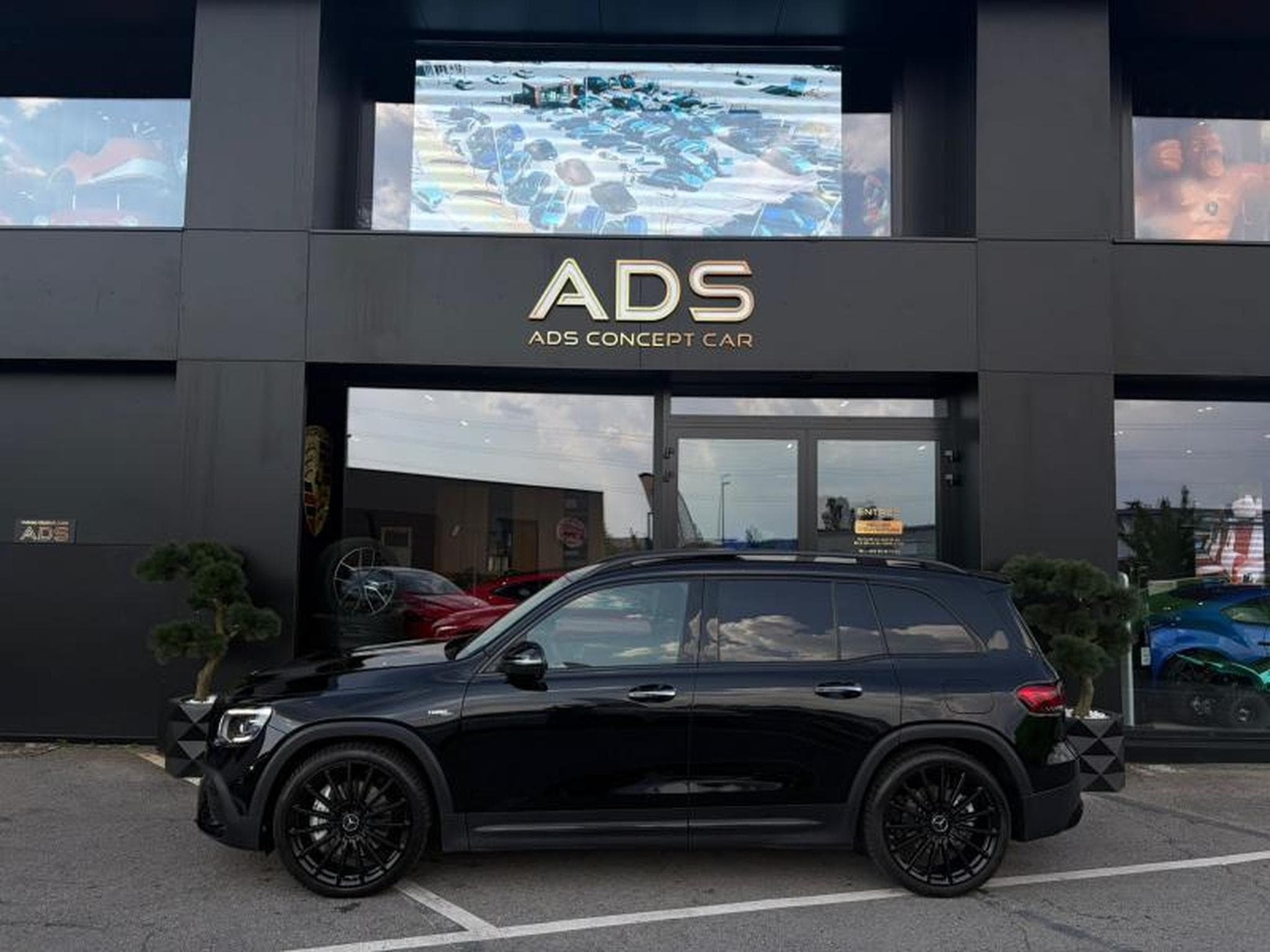 Mercedes GLB 35 AMG GLB 35 AMG 4MATIC/Toit ouvrant/Camera/Sièges électriques cha (2023) - Photo 19