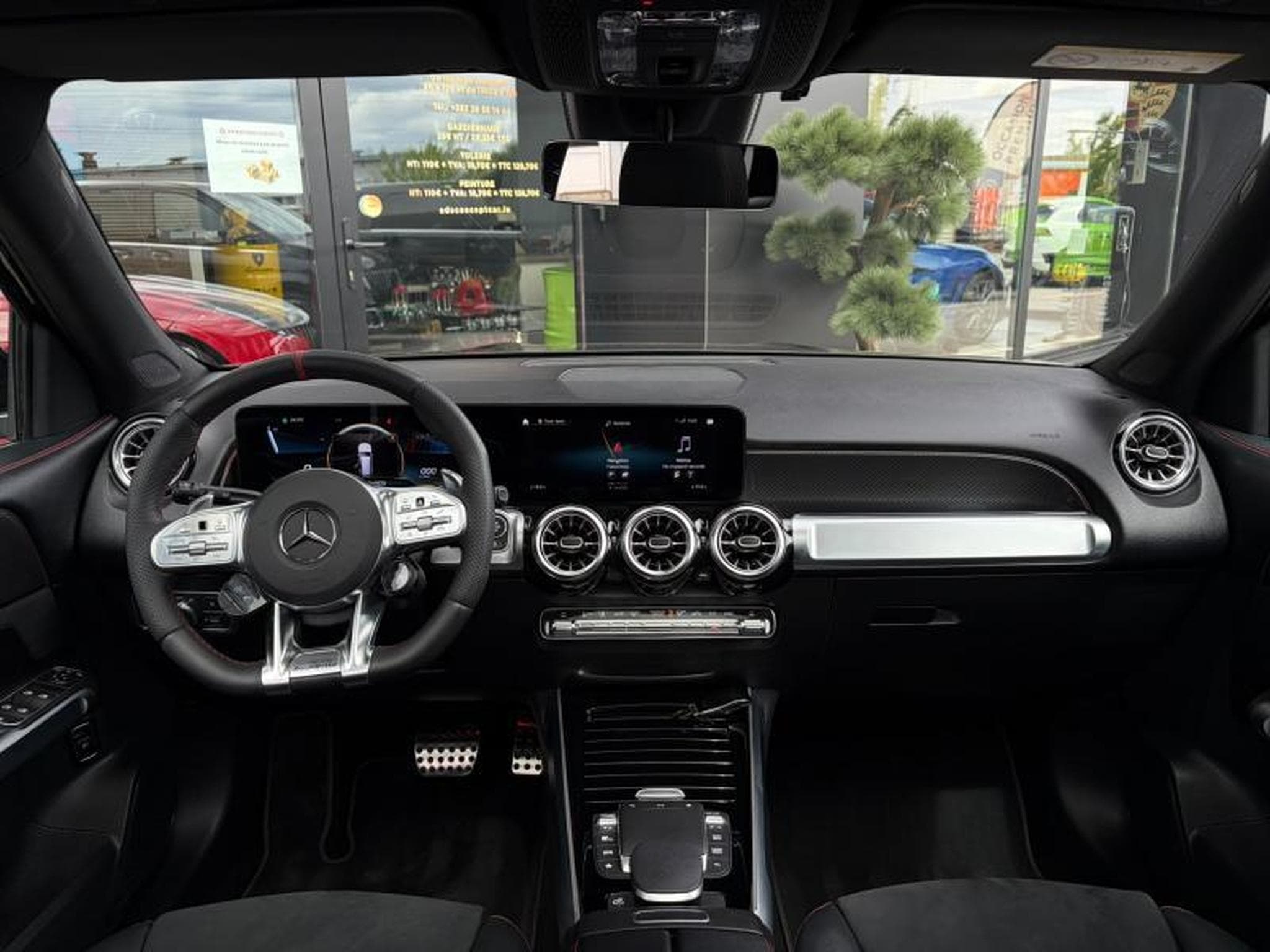 Mercedes GLB 35 AMG GLB 35 AMG 4MATIC/Toit ouvrant/Camera/Sièges électriques cha (2023) - Photo 8