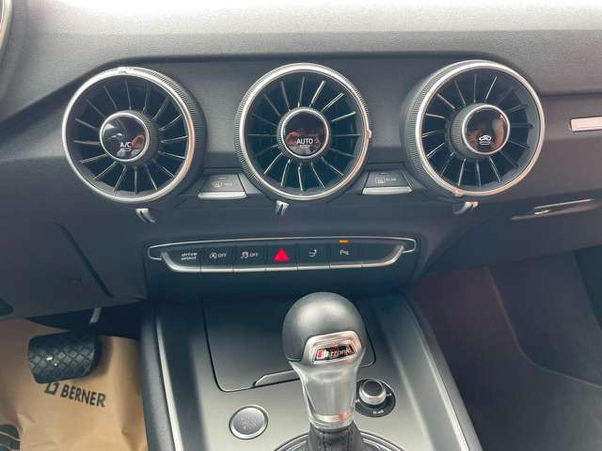 Audi TT Coupe 40 TFSI S-Line JUSQU'A 36 MOIS DE GARANTIE (2020) - Photo 20