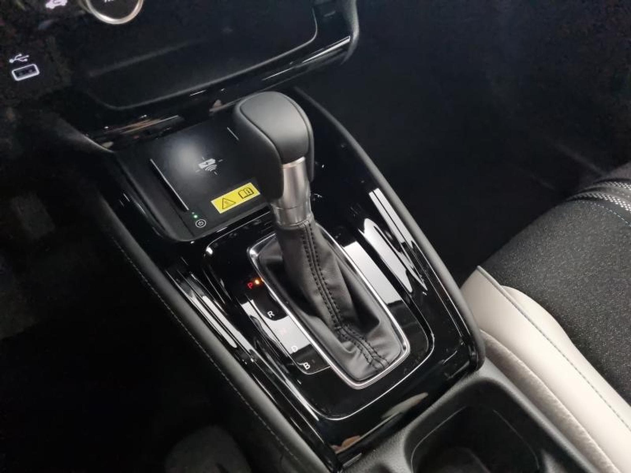 Honda HR-V 1.5 i-MMD 131ch e:HEV Advance Style (2025) - Photo 17