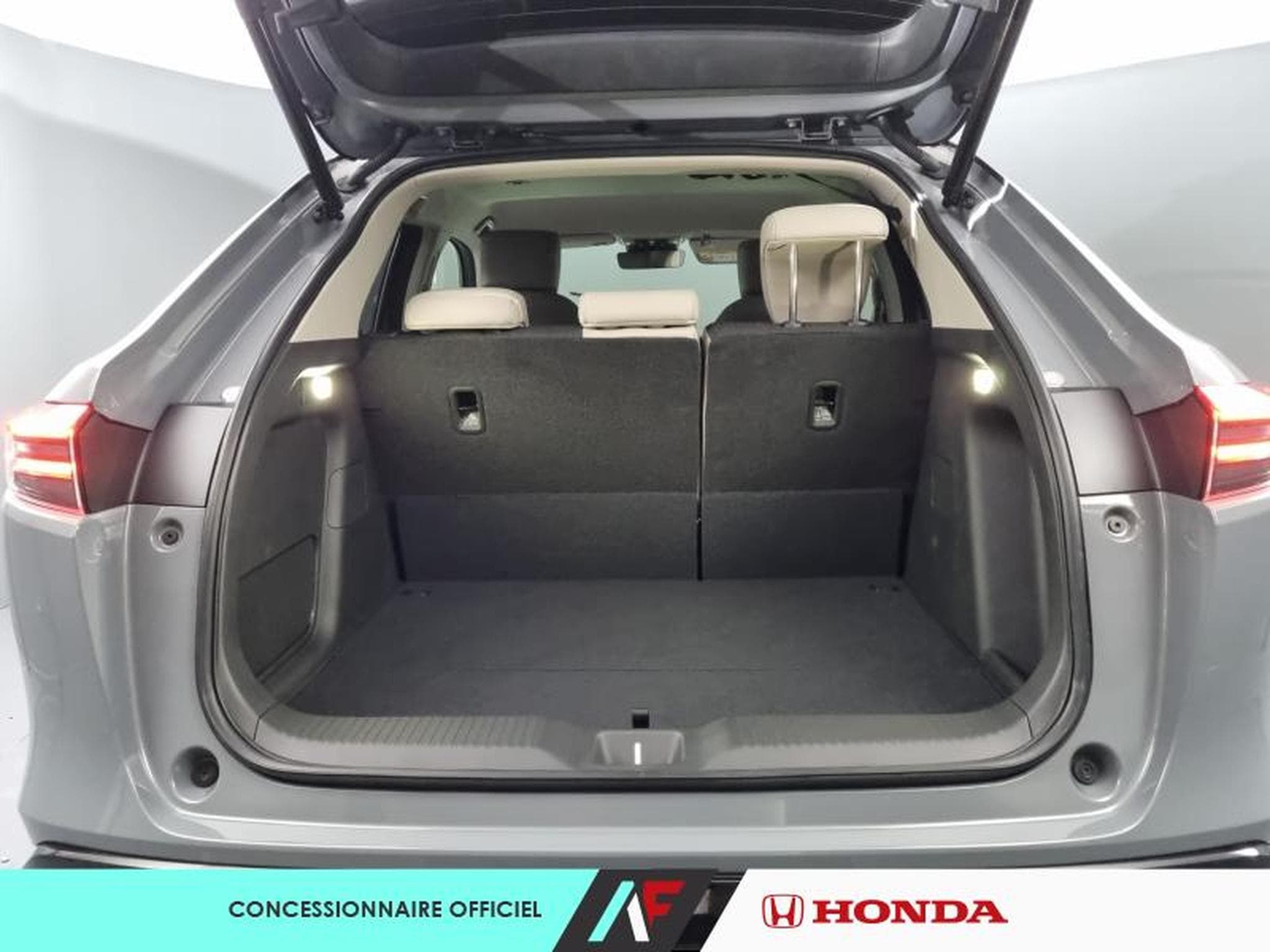 Honda HR-V 1.5 i-MMD 131ch e:HEV Advance Style (2025) - Photo 4