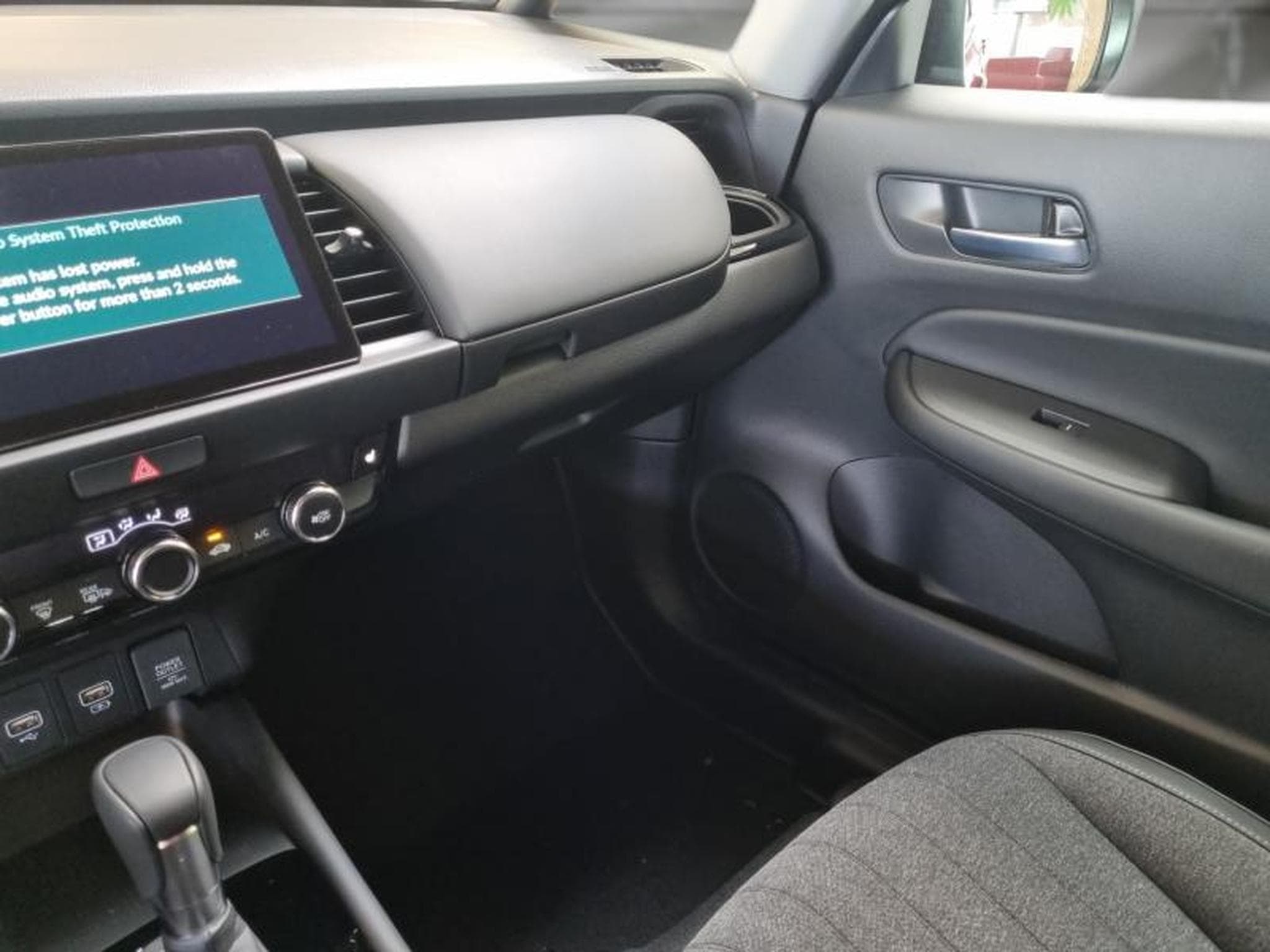 Honda Jazz 1.5 i-MMD 122ch e:HEV Advance Standard (2026) - Photo 17