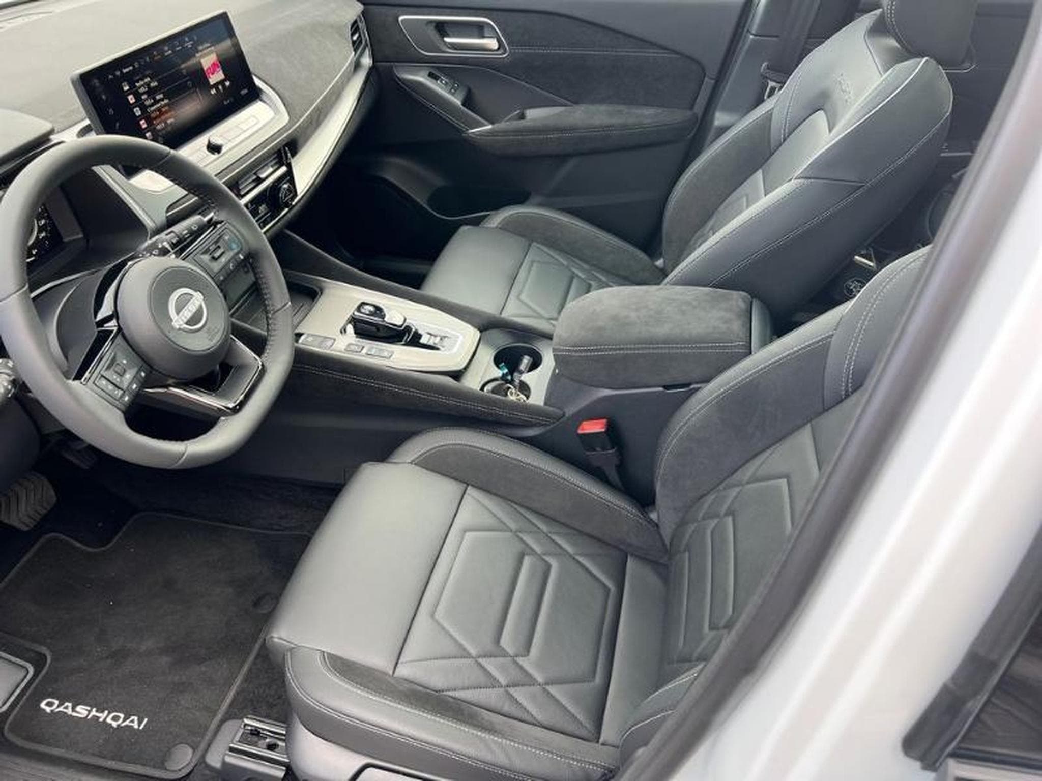 Nissan Qashqai NDESIGN EPOWER (2024) - Photo 19