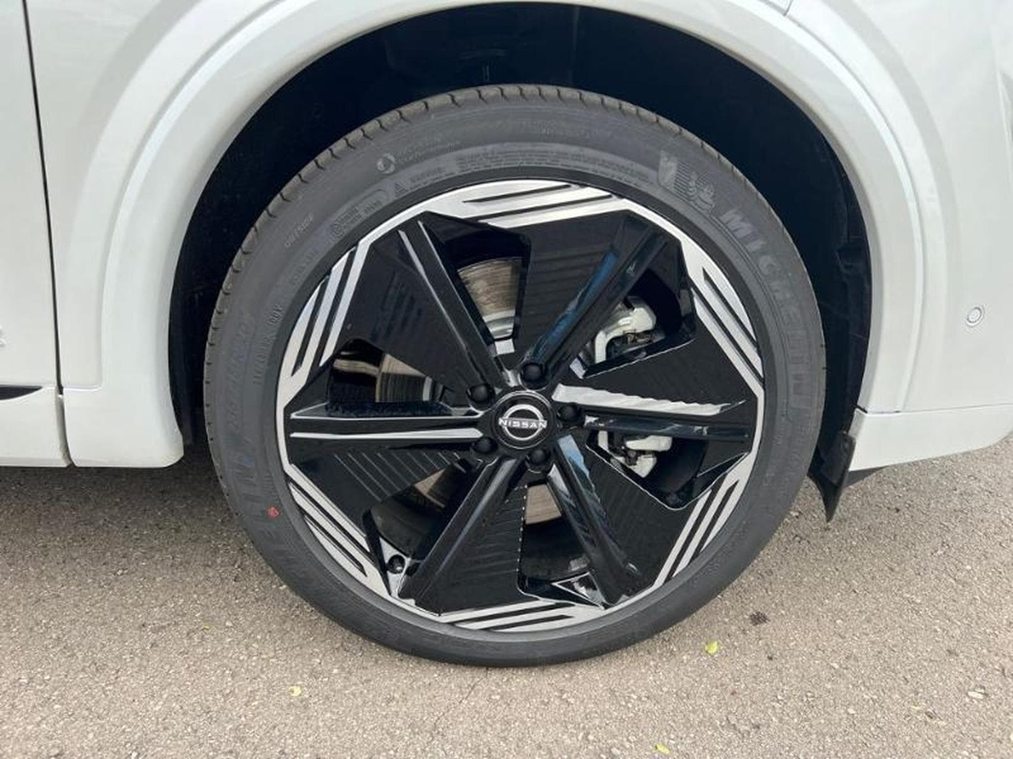 Nissan Qashqai NDESIGN EPOWER (2024) - Photo 6