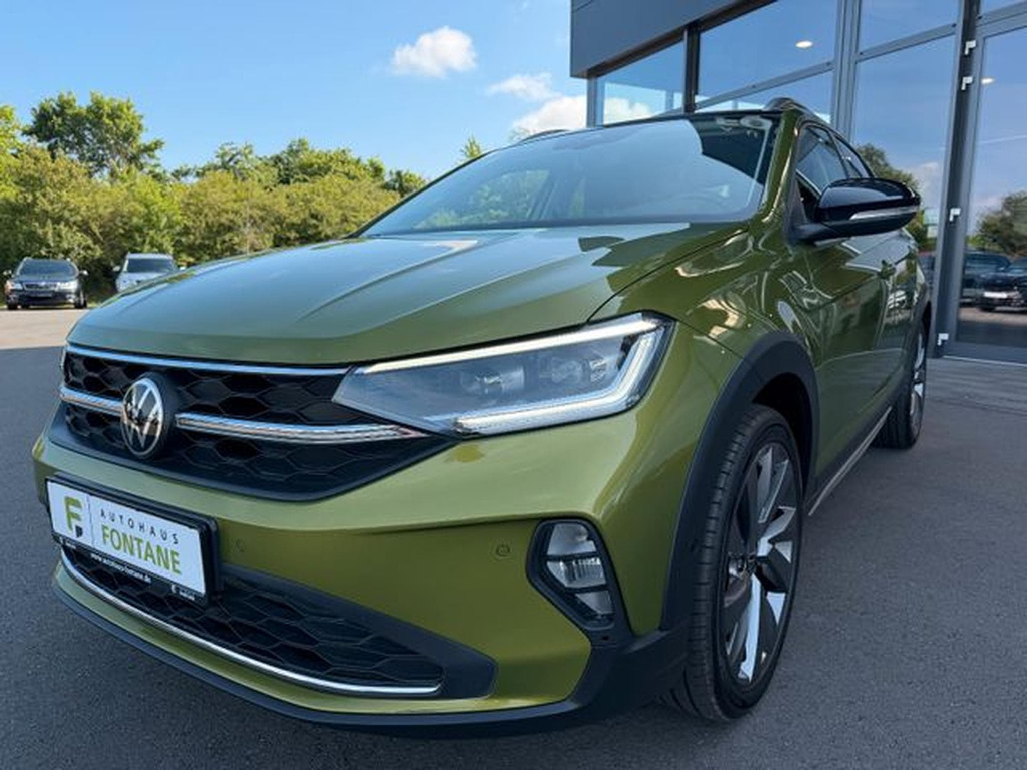 VW Taigo Taigo 1,5TSi DSG Style IQ Light 18" Navi Virtual (2022) - Photo 3