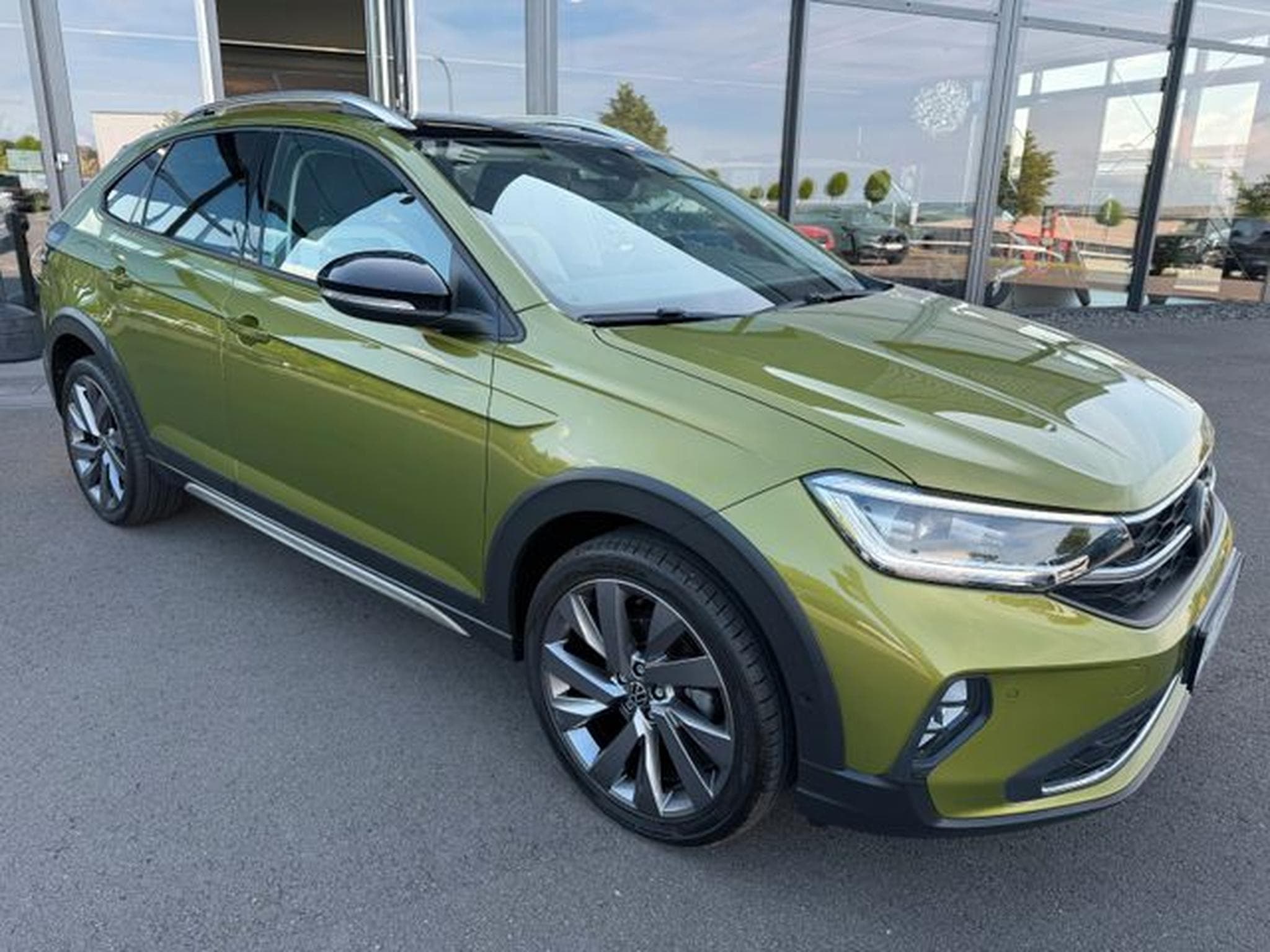 VW Taigo Taigo 1,5TSi DSG Style IQ Light 18" Navi Virtual (2022) - Photo 5
