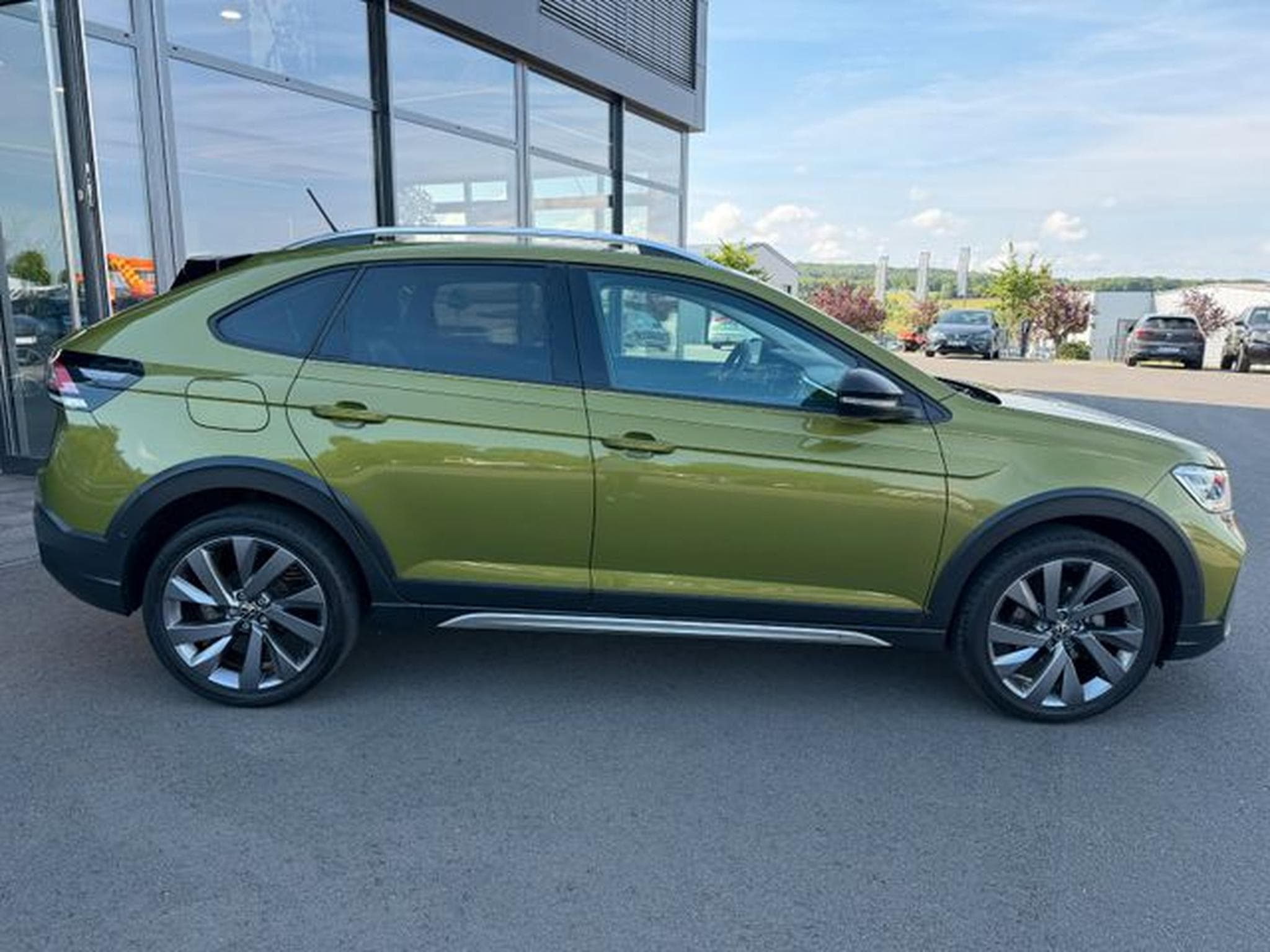 VW Taigo Taigo 1,5TSi DSG Style IQ Light 18" Navi Virtual (2022) - Photo 7