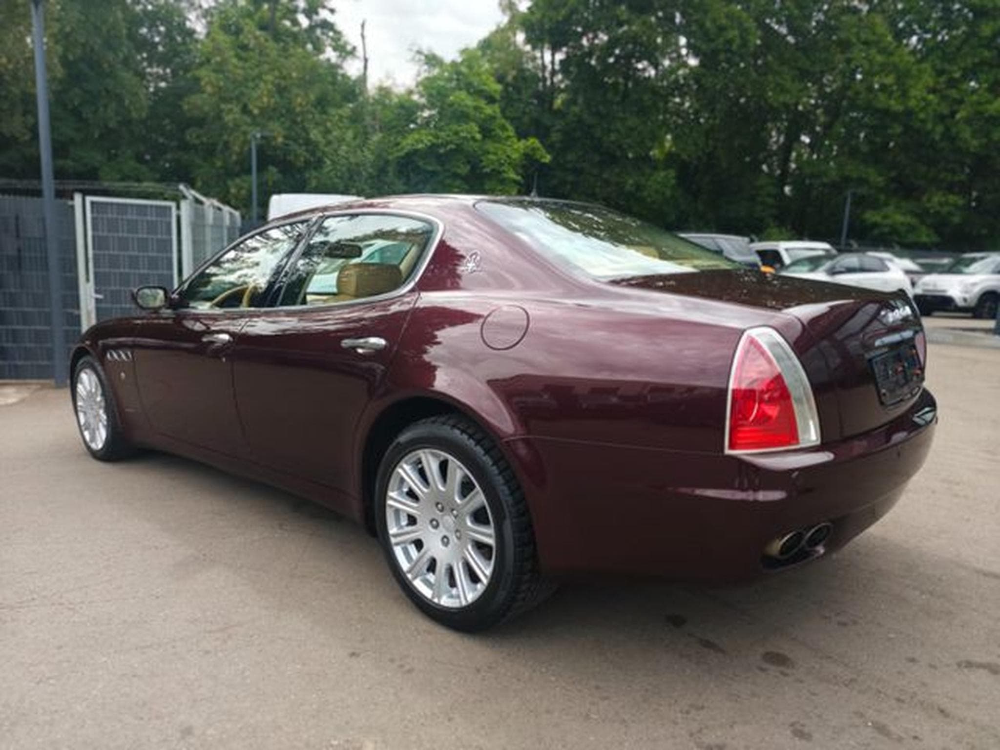 Maserati Quattroporte QUATTROPORTE 4,2 *2.HD*COC*AUT*HISTORIE MASERATI (2005) - Photo 8