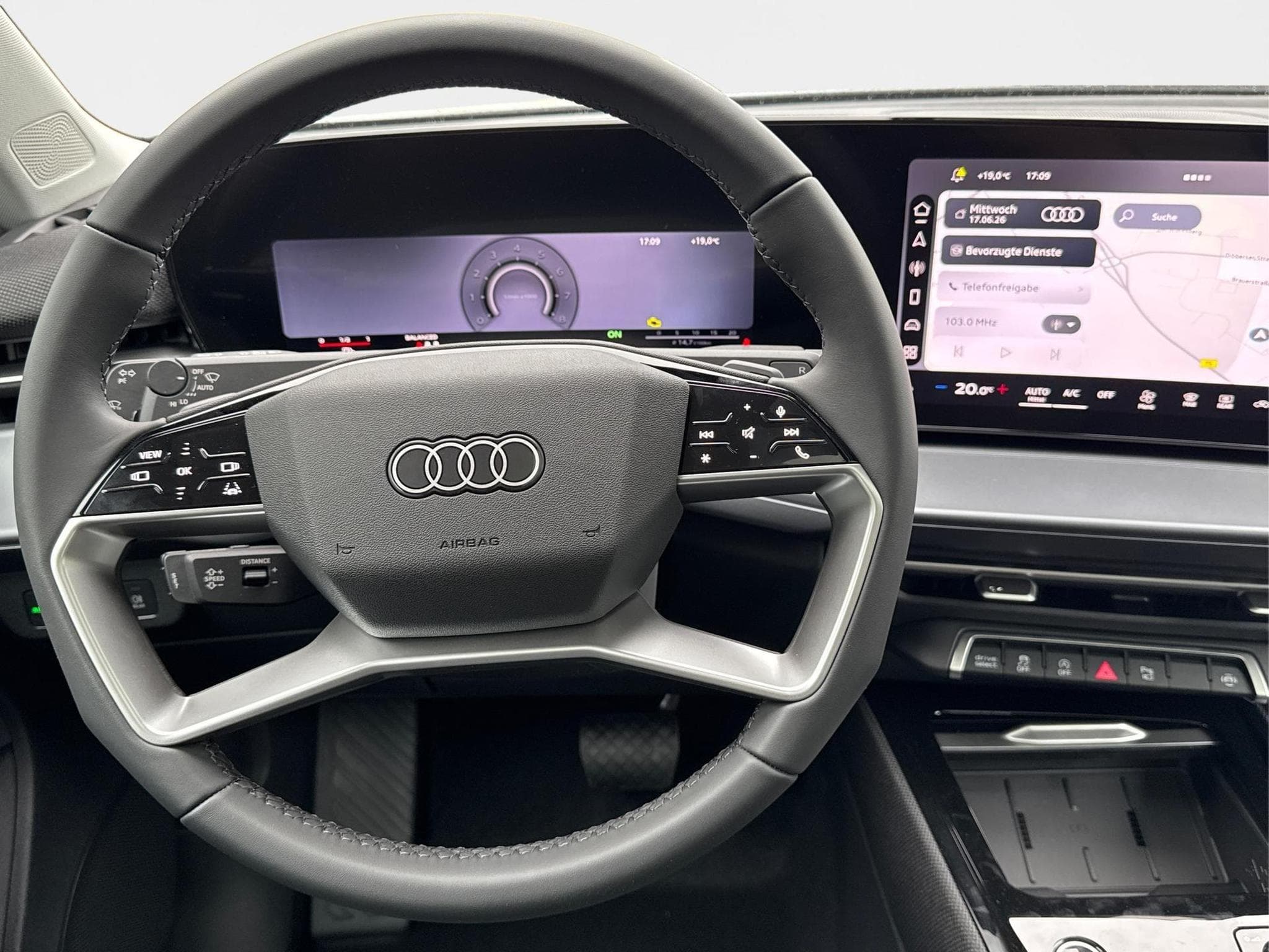 Audi Q3 Sportback Basis (2026) - Photo 8