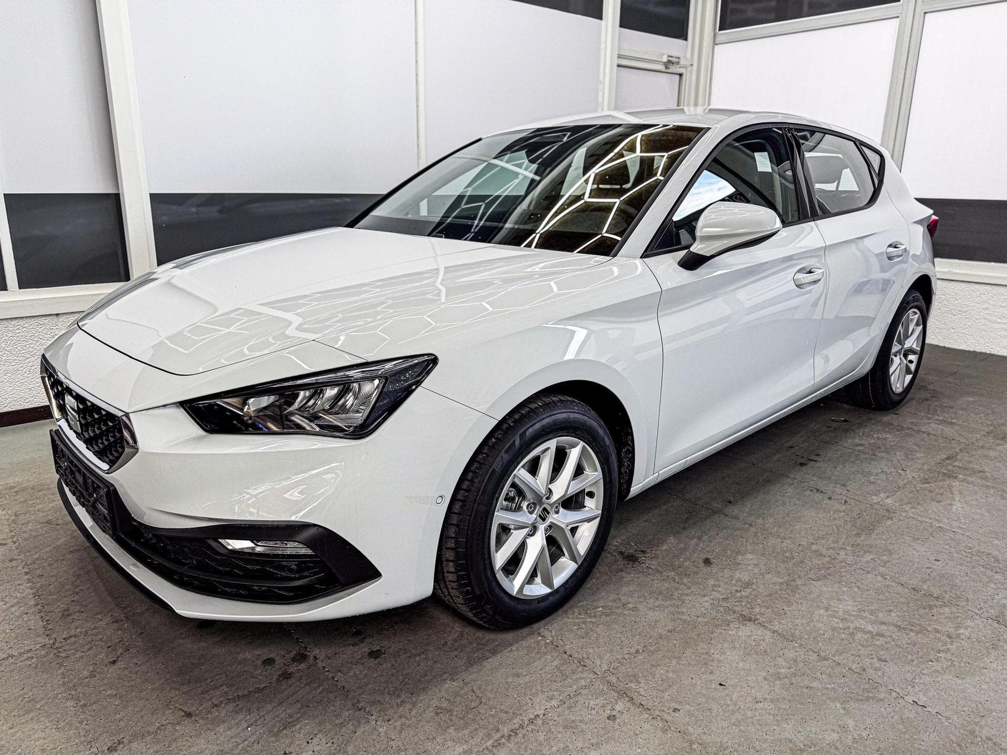 Seat Leon Style (2026) - Photo 1